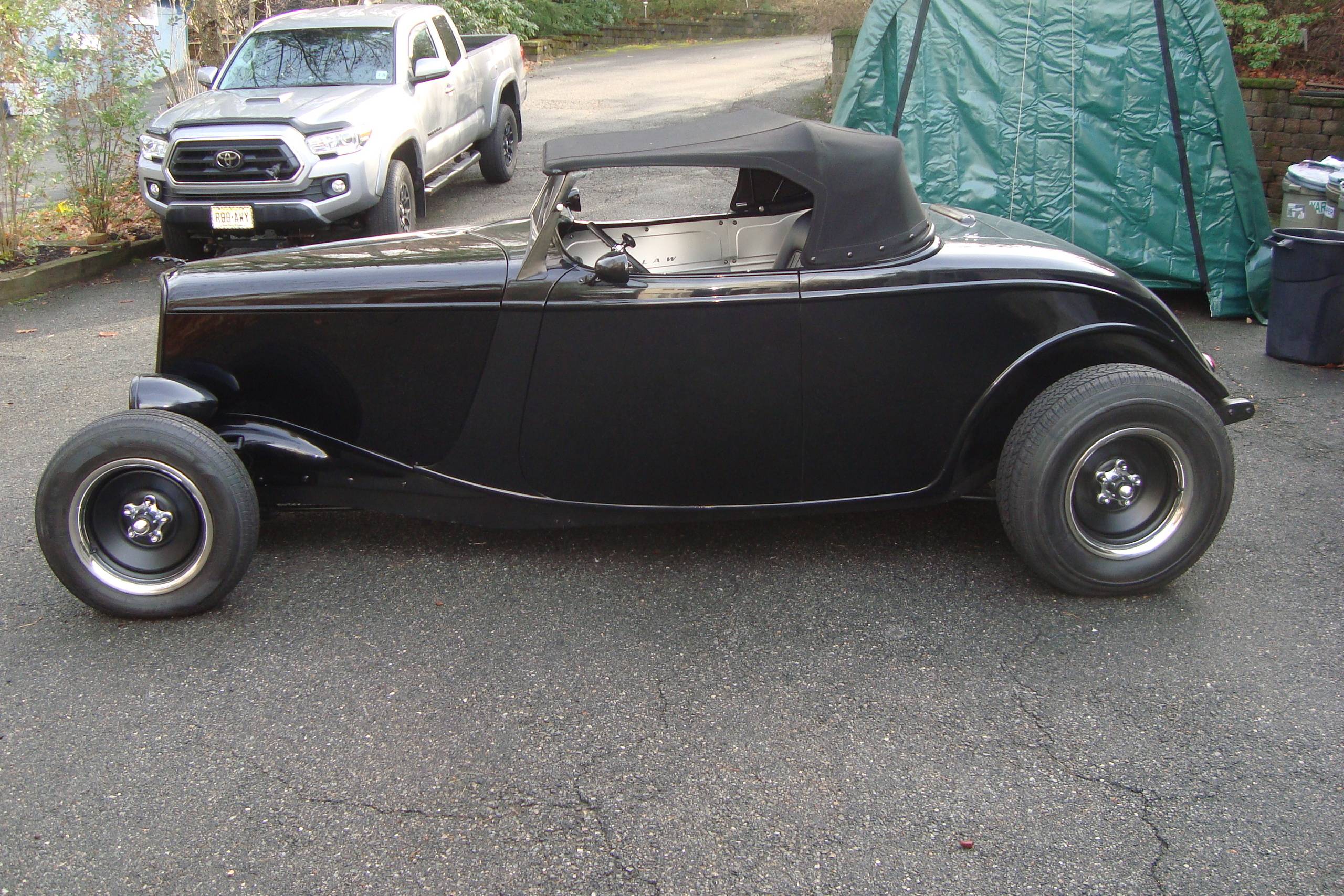 1933 Ford roadster 13