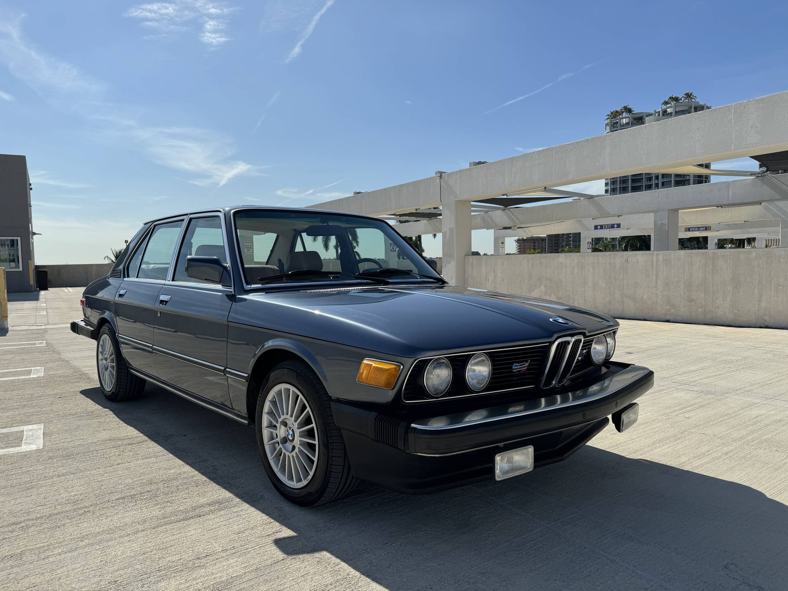 1980 BMW 5 Series 2