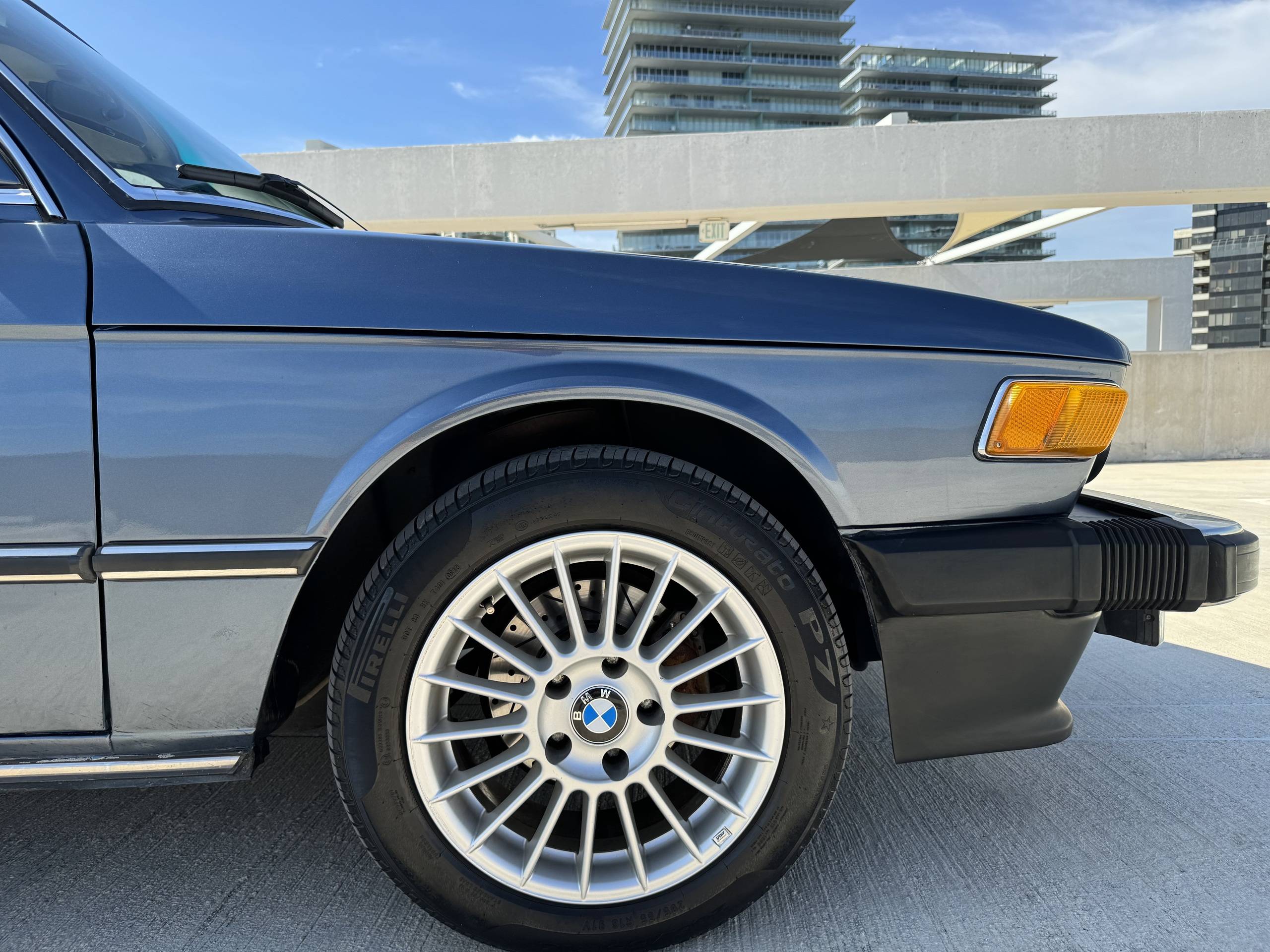 1980 BMW 5 Series 12