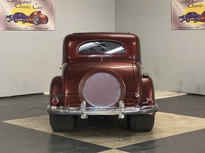 1934 Pontiac Coupe 95