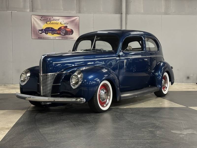 1940 Ford Tudor Deluxe 9