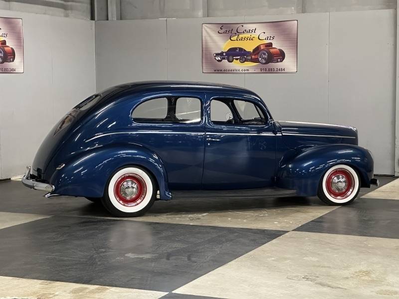 1940 Ford Tudor Deluxe 67