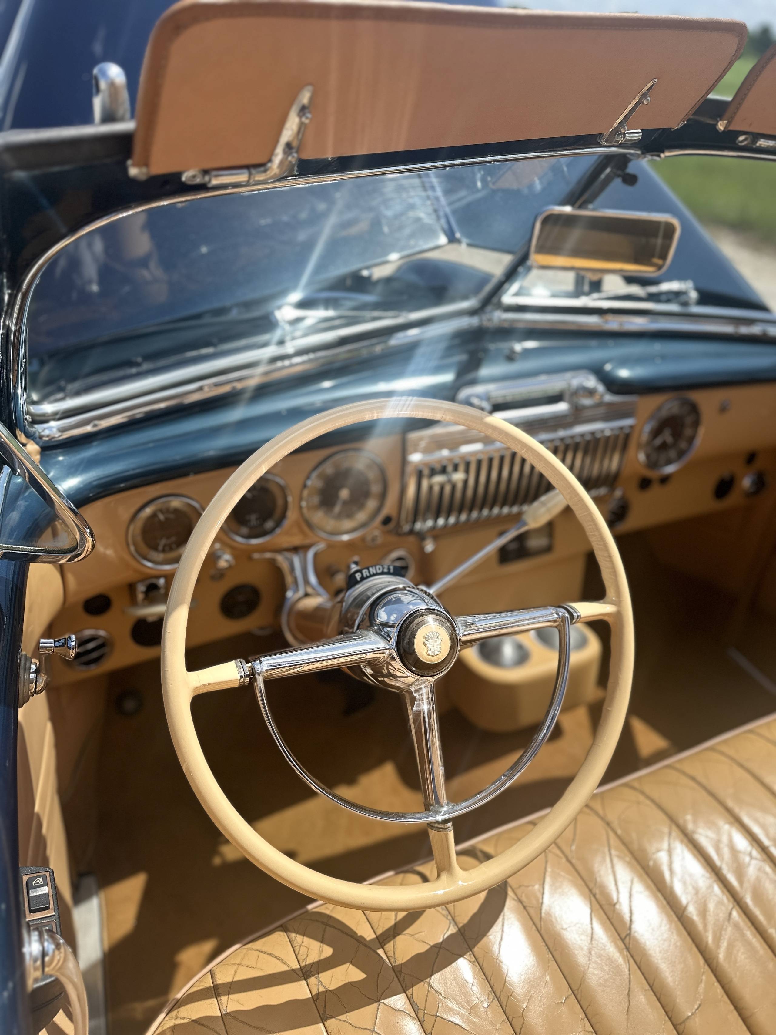 1947 Cadillac 62 Series 17