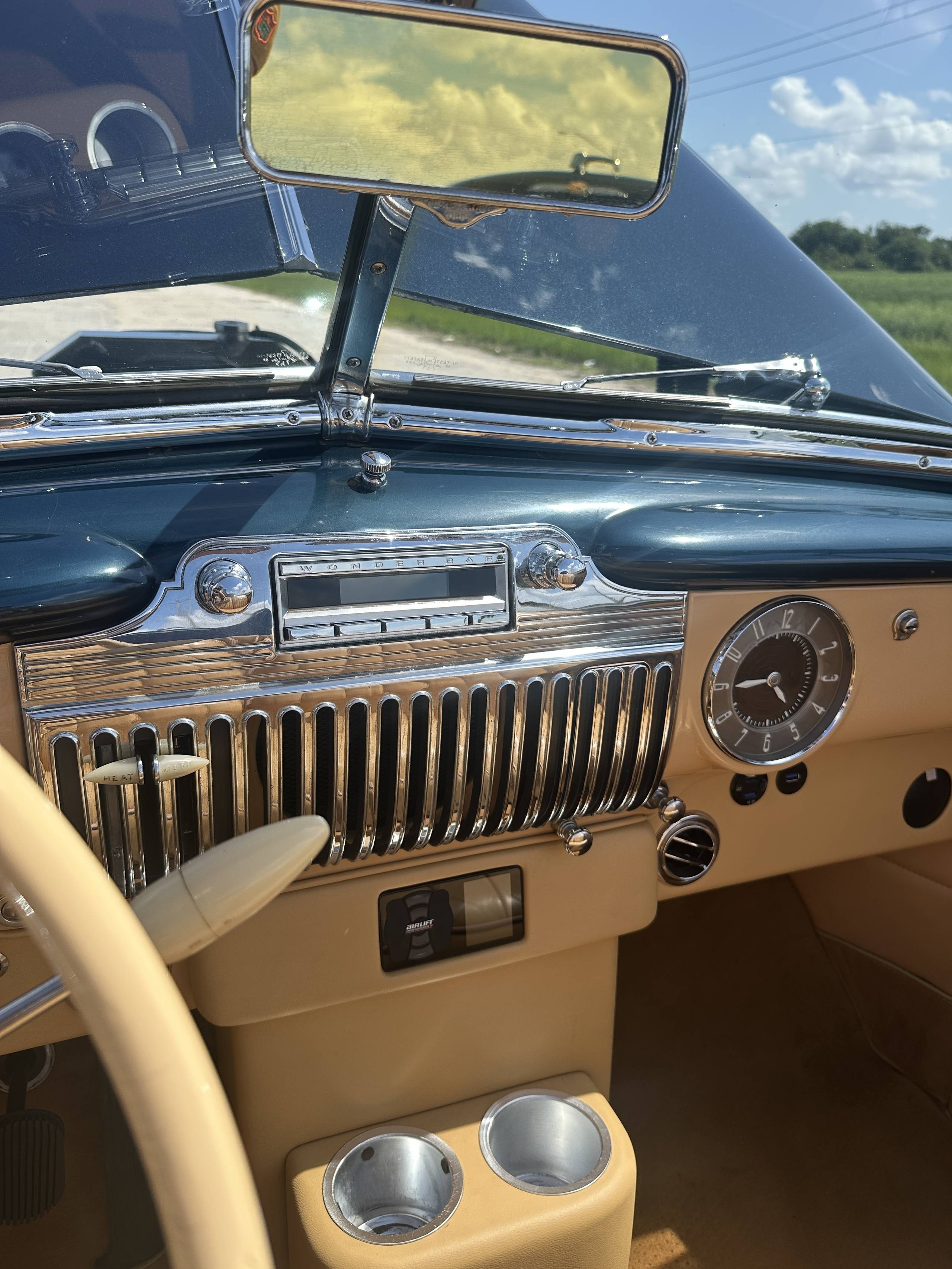 1947 Cadillac 62 Series 15