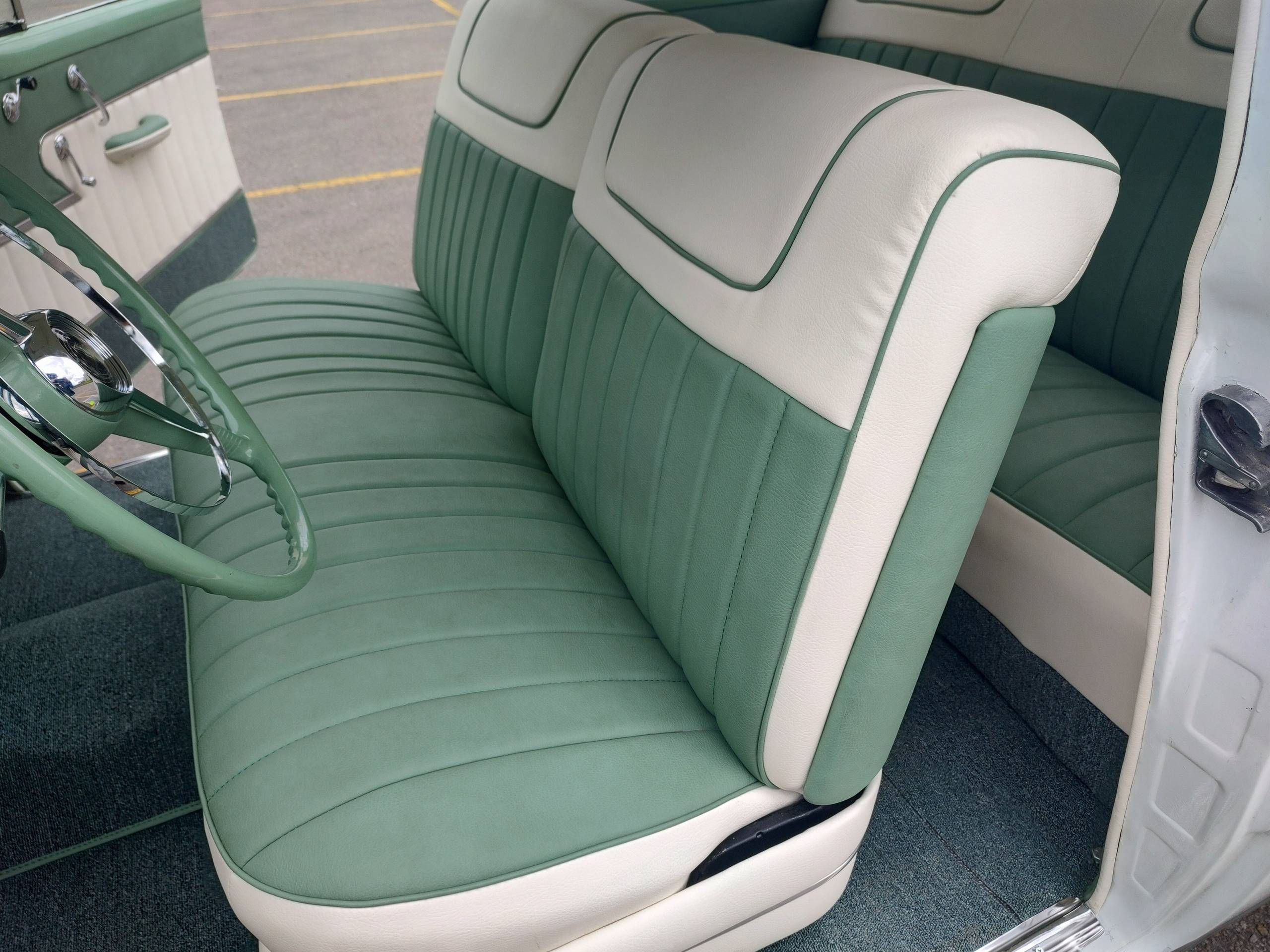 1953 Chevrolet Bel Air 28