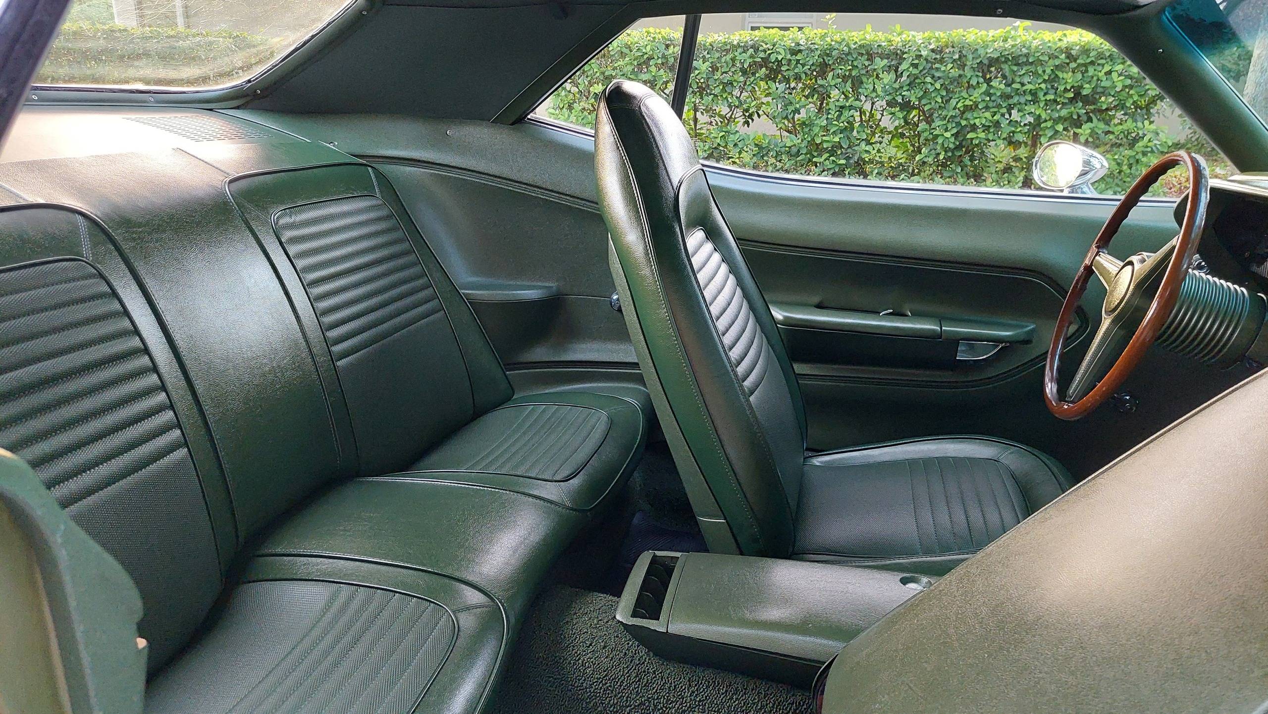 1970 Plymouth Cuda 26