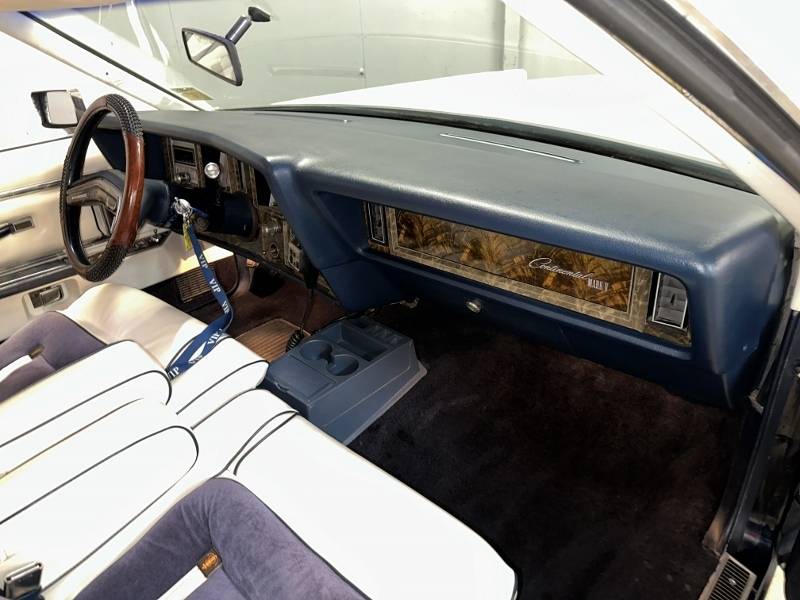 1979 Lincoln Continental 69