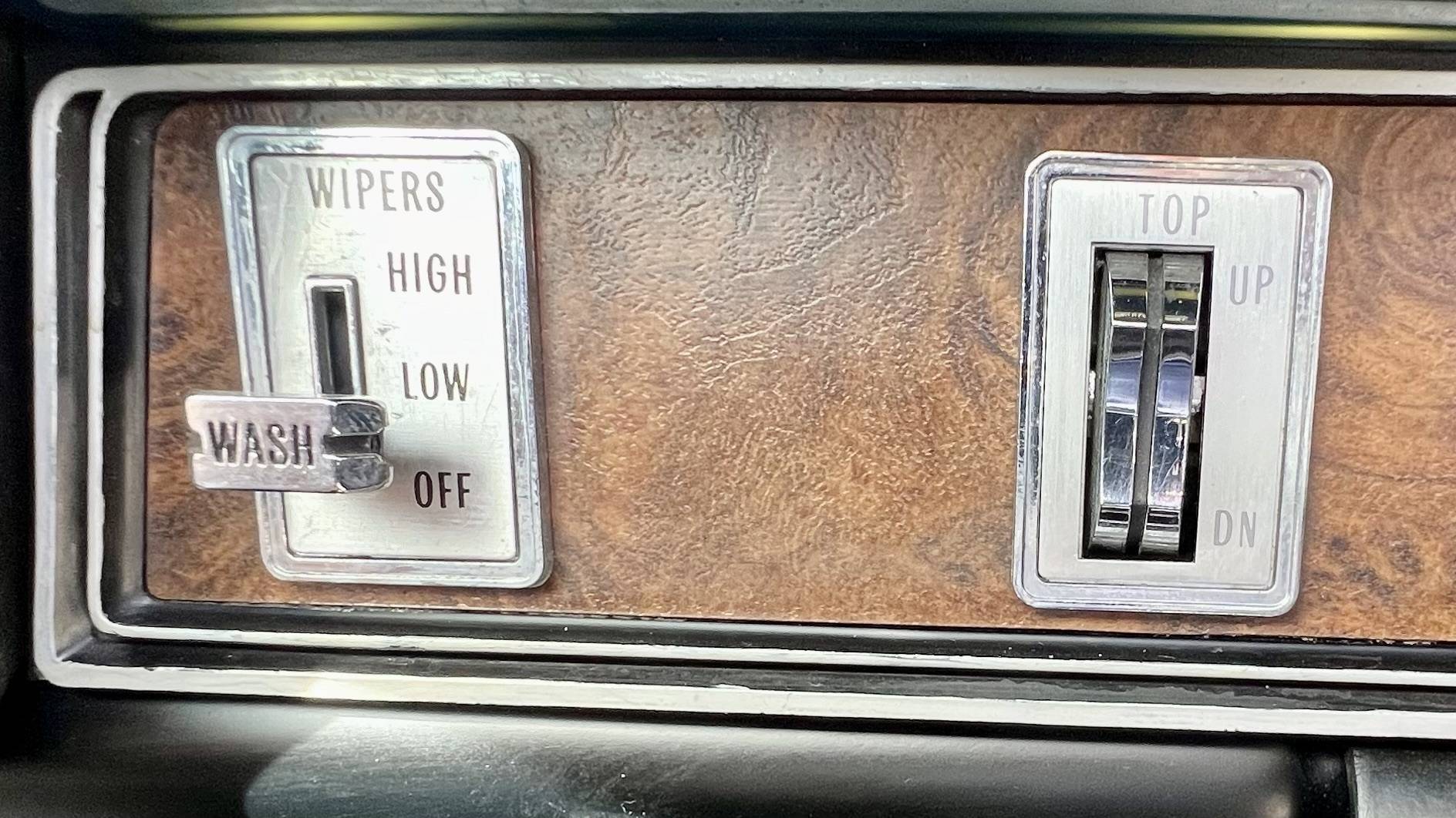 1970 Oldsmobile Cutlass 36