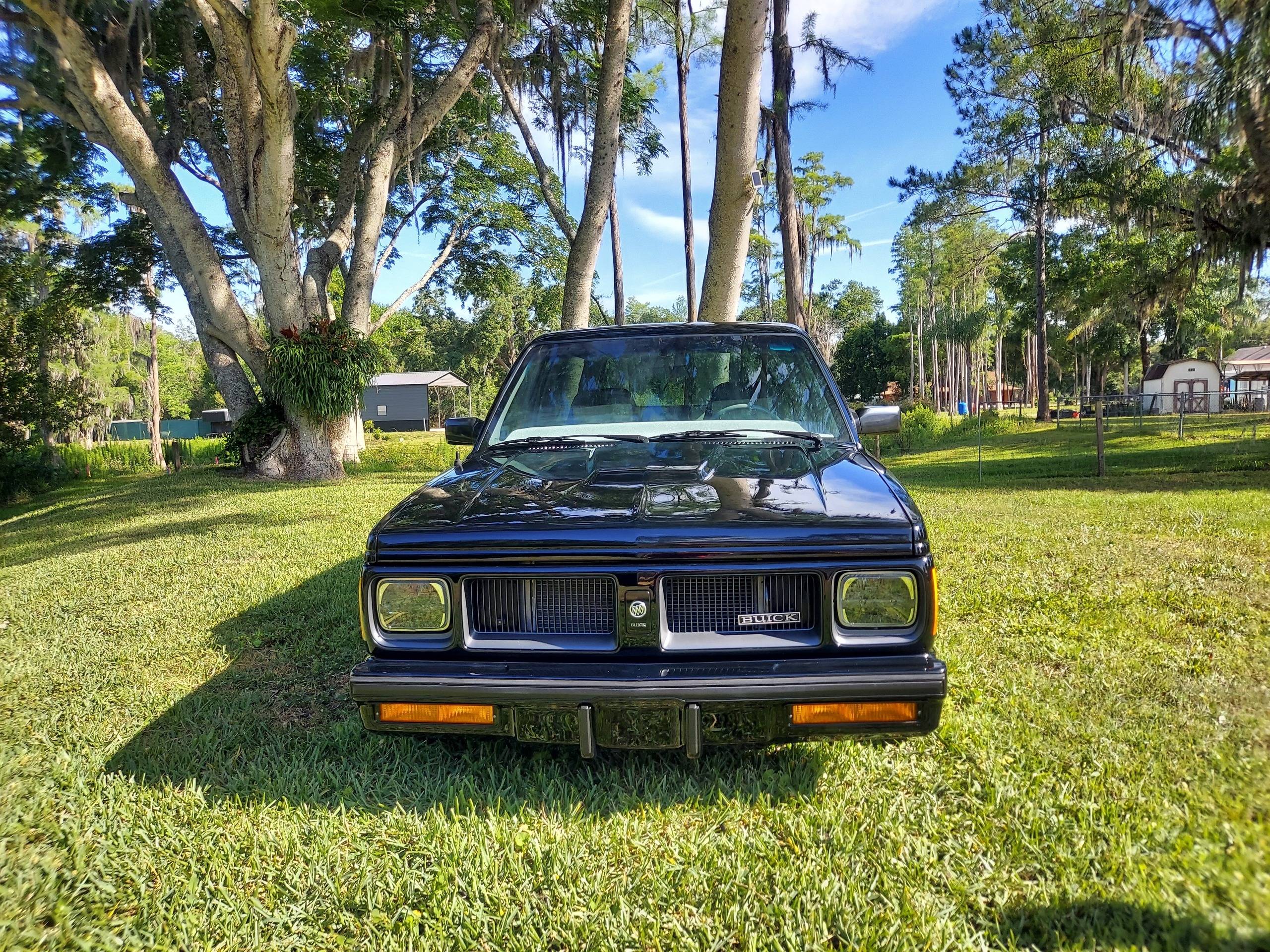 1985 Chevrolet S-10 Blazer Sport 5