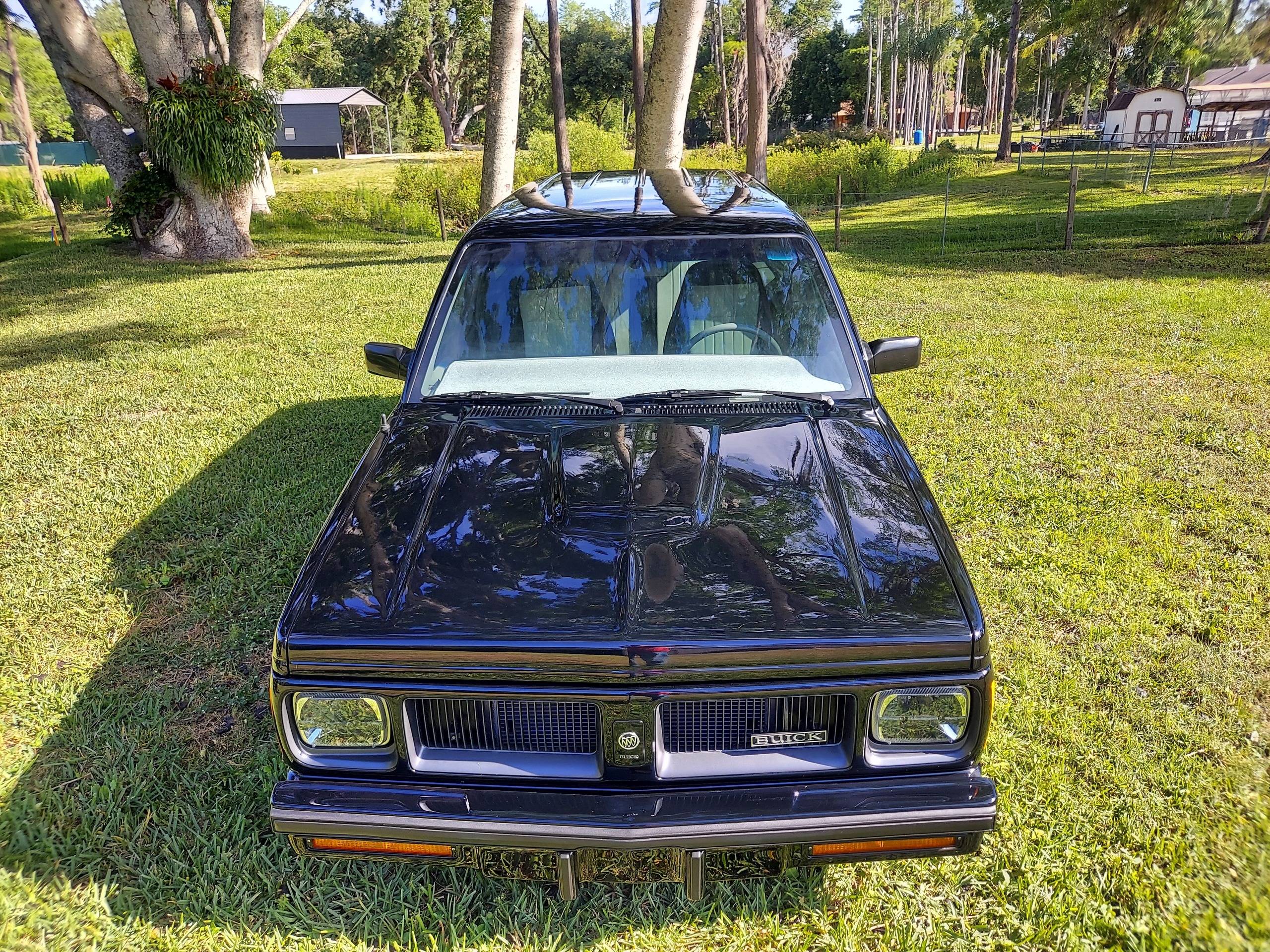 1985 Chevrolet S-10 Blazer Sport 6
