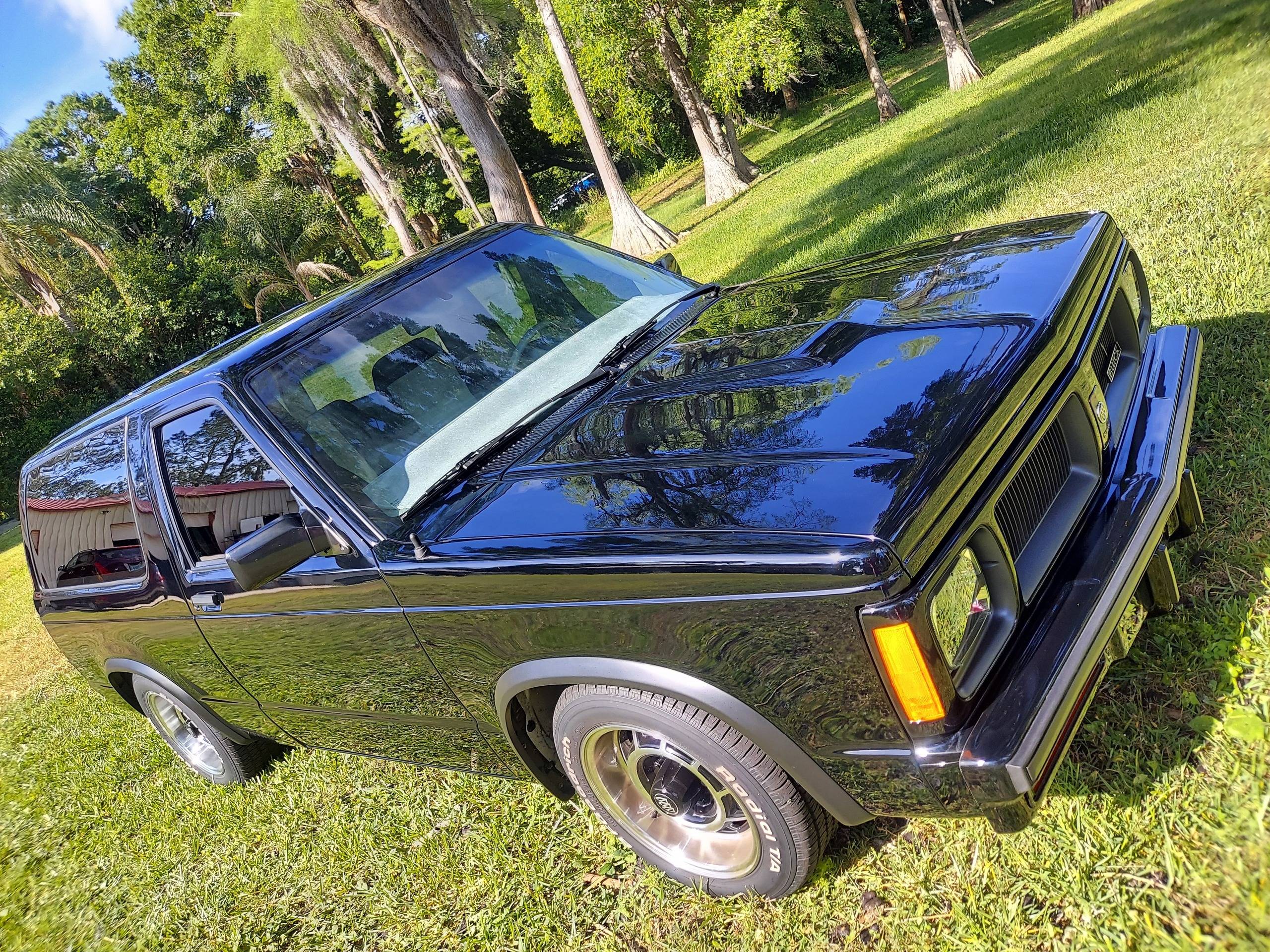 1985 Chevrolet S-10 Blazer Sport 10