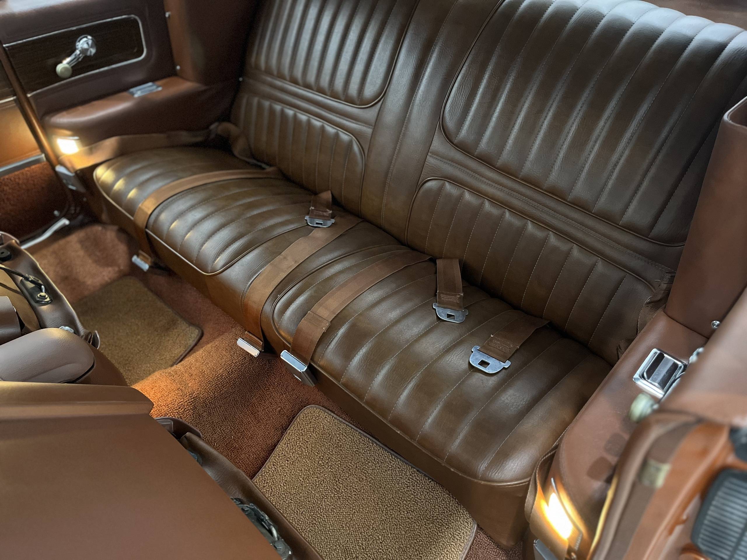1971 Oldsmobile Cutlass 35