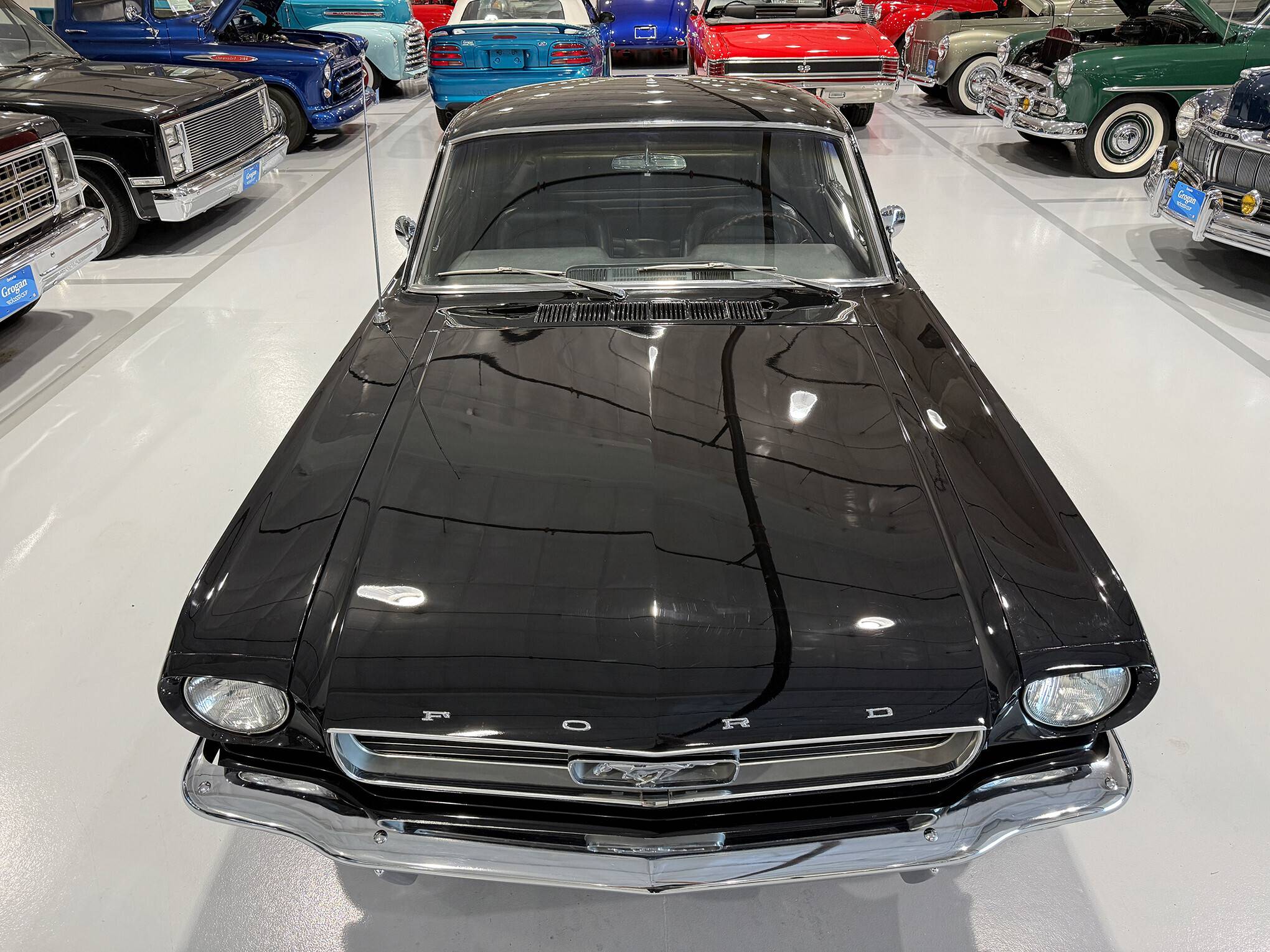1966 Ford Mustang 2+2 Fastback 13
