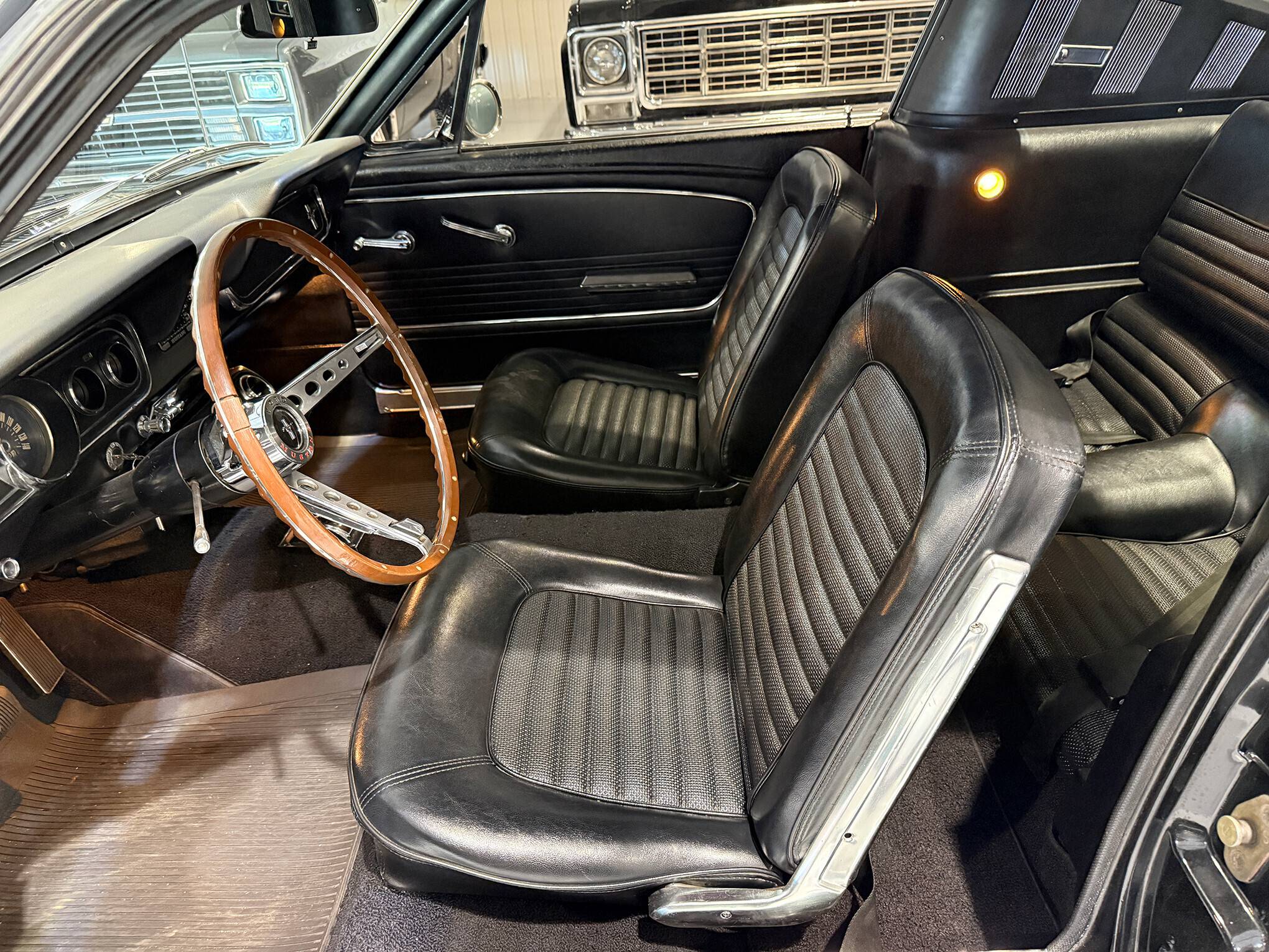 1966 Ford Mustang 2+2 Fastback 20