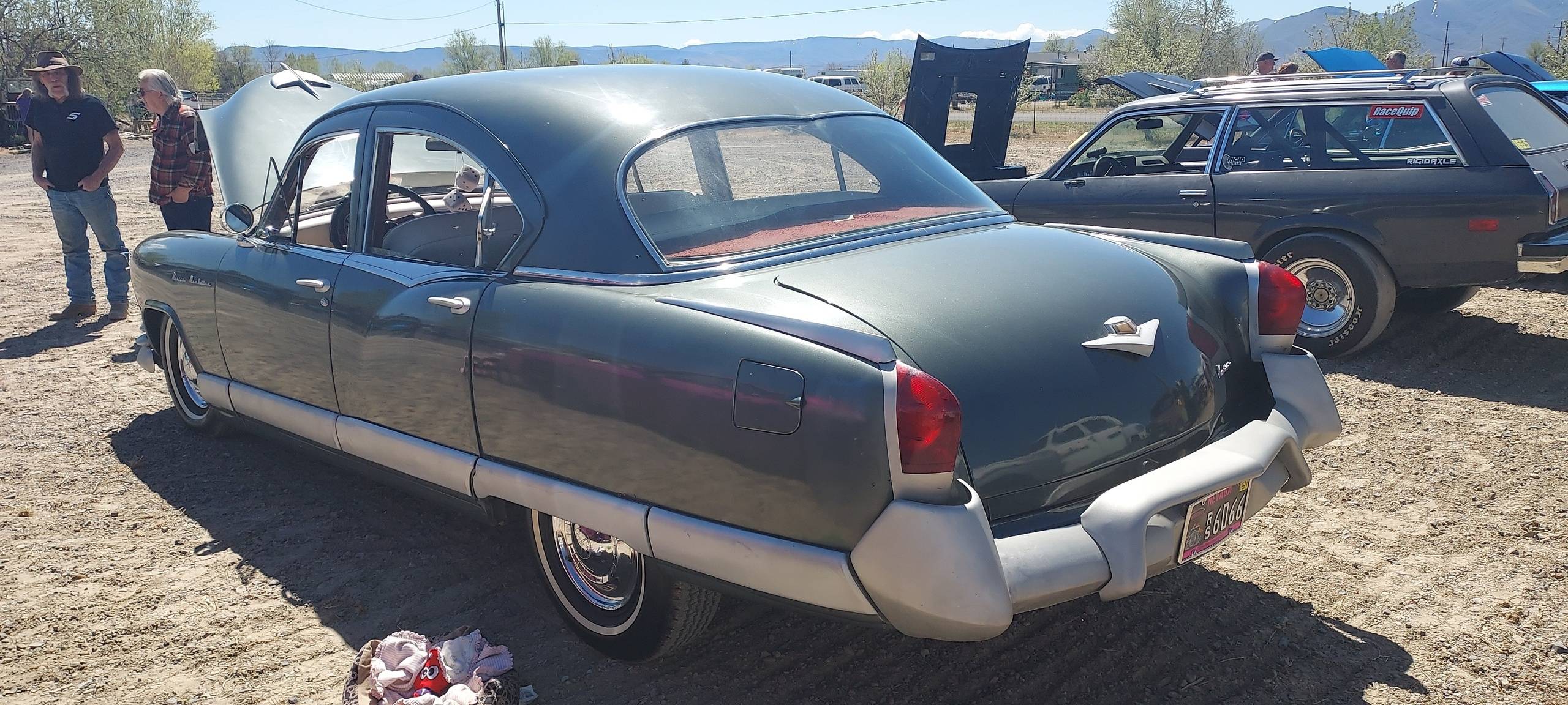 1953 Kaiser Manhattan 2