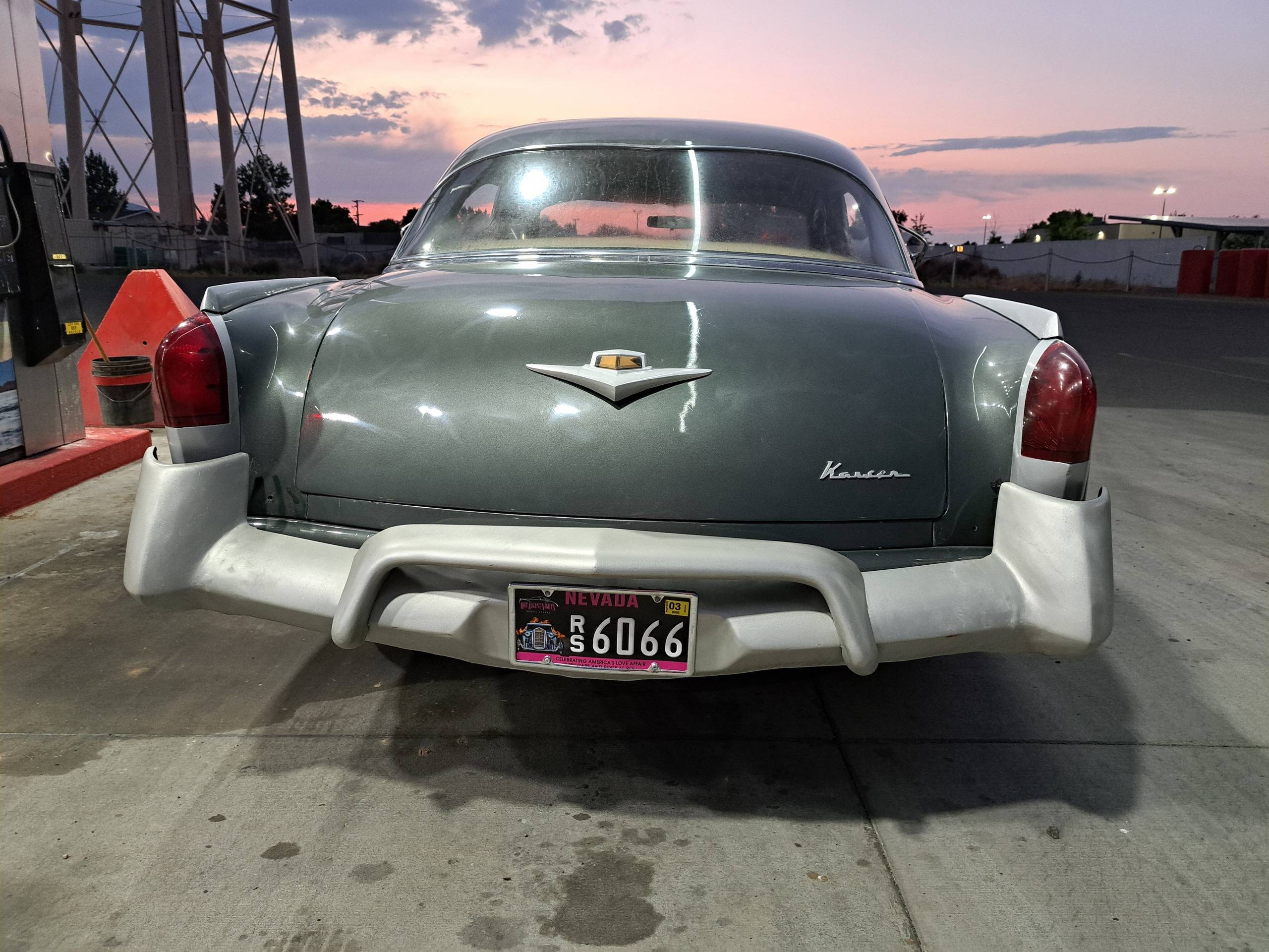 1953 Kaiser Manhattan 11