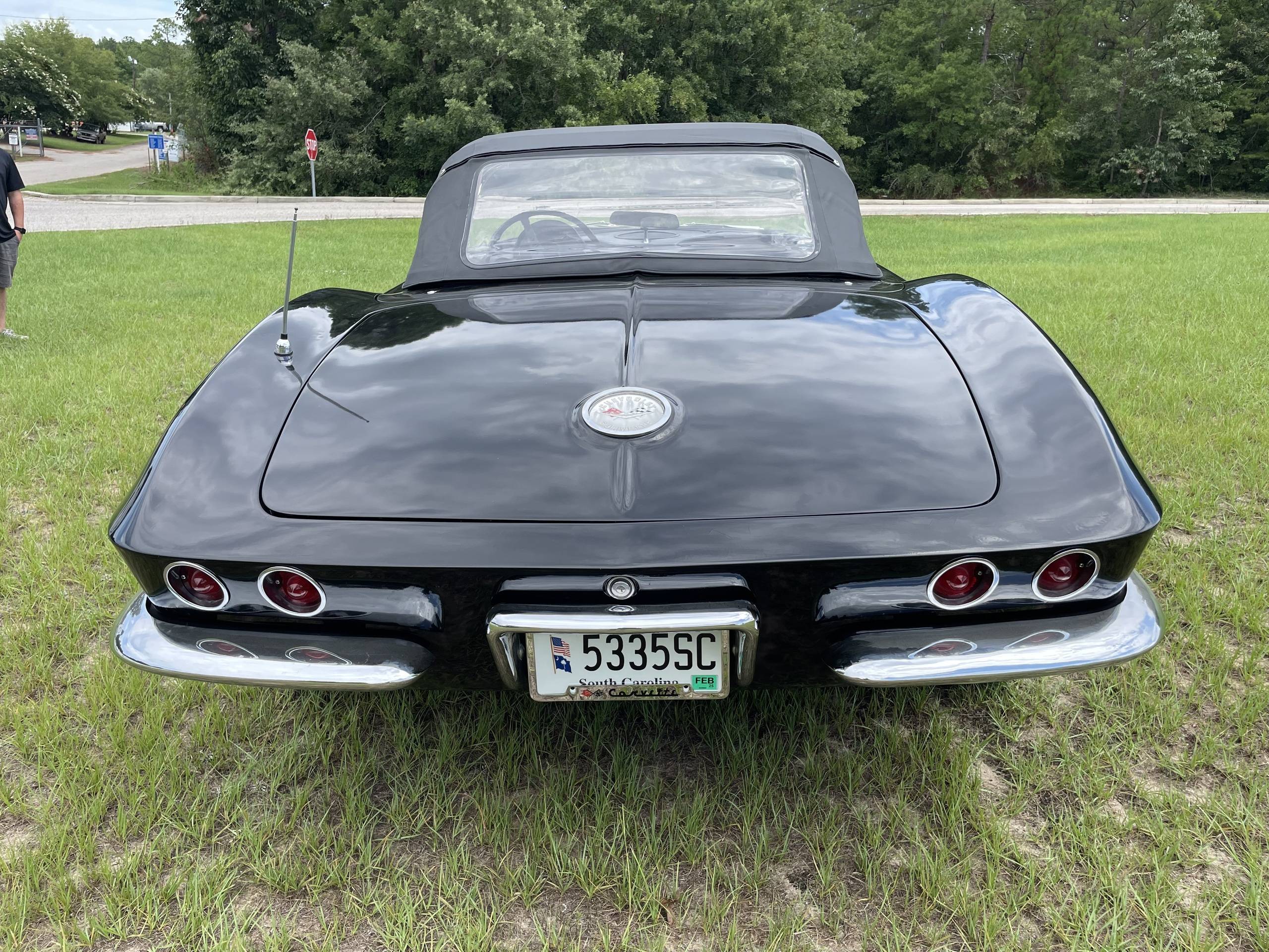 1961 Chevrolet Corvette 17