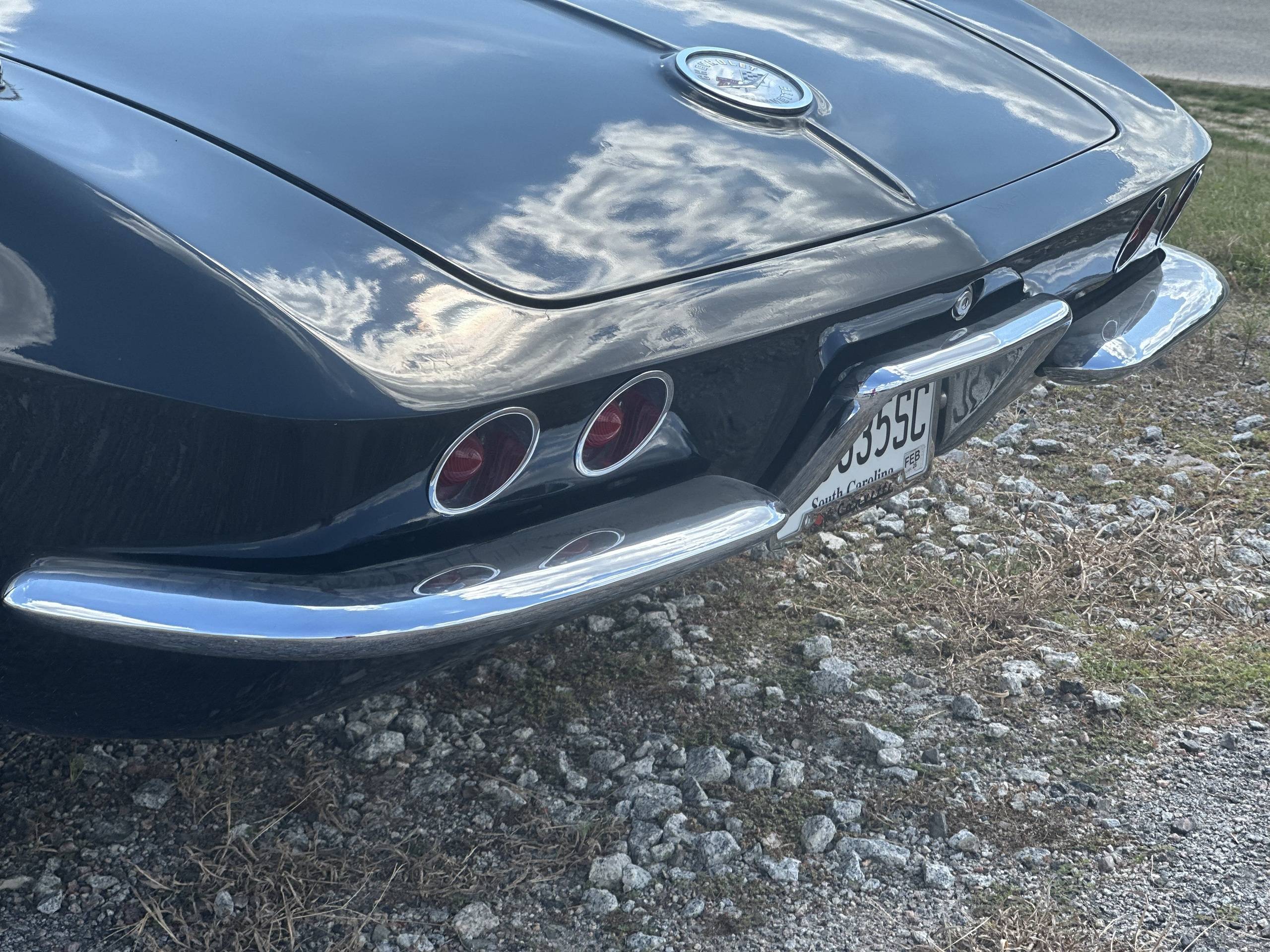 1961 Chevrolet Corvette 26