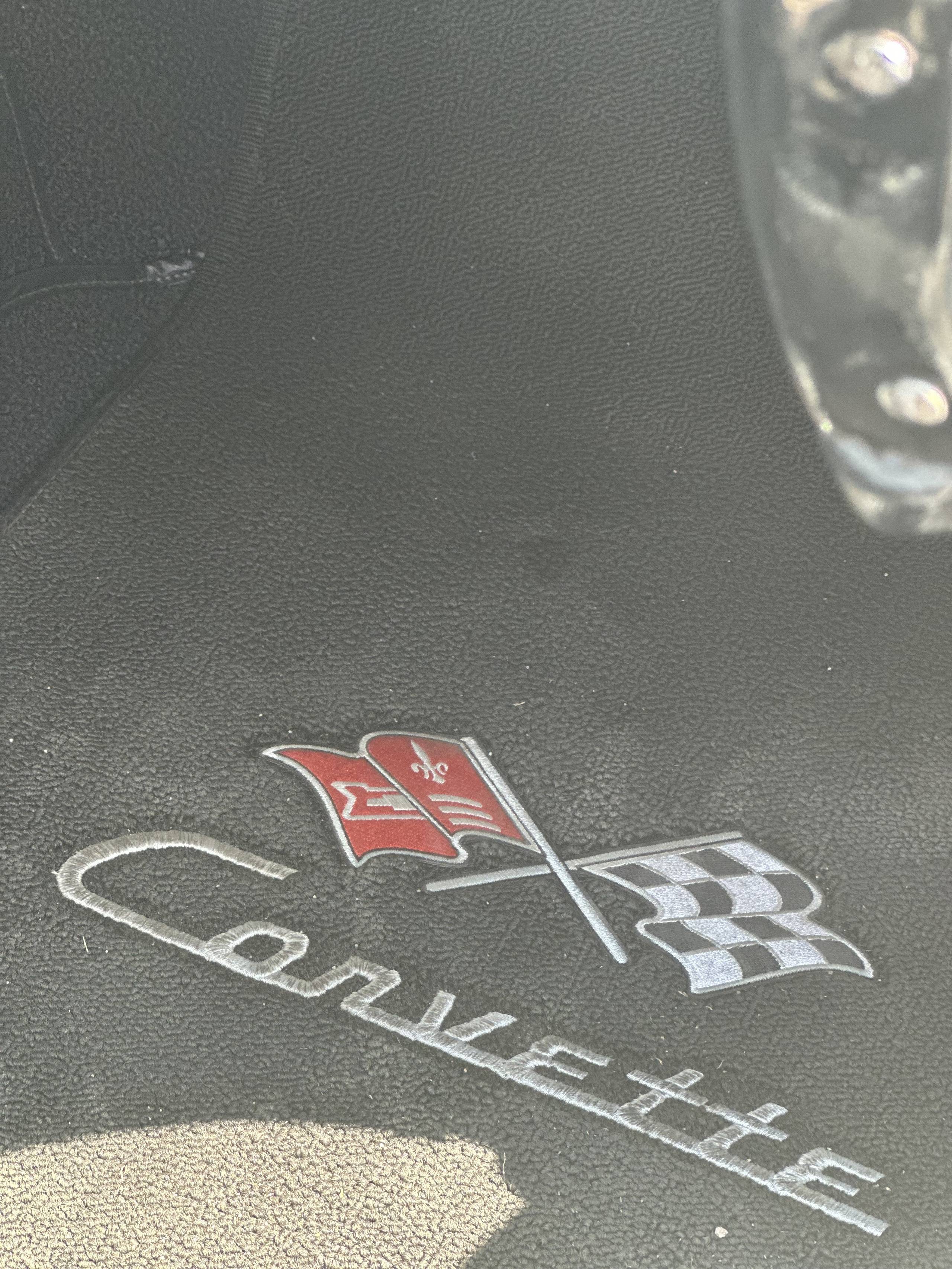 1961 Chevrolet Corvette 73
