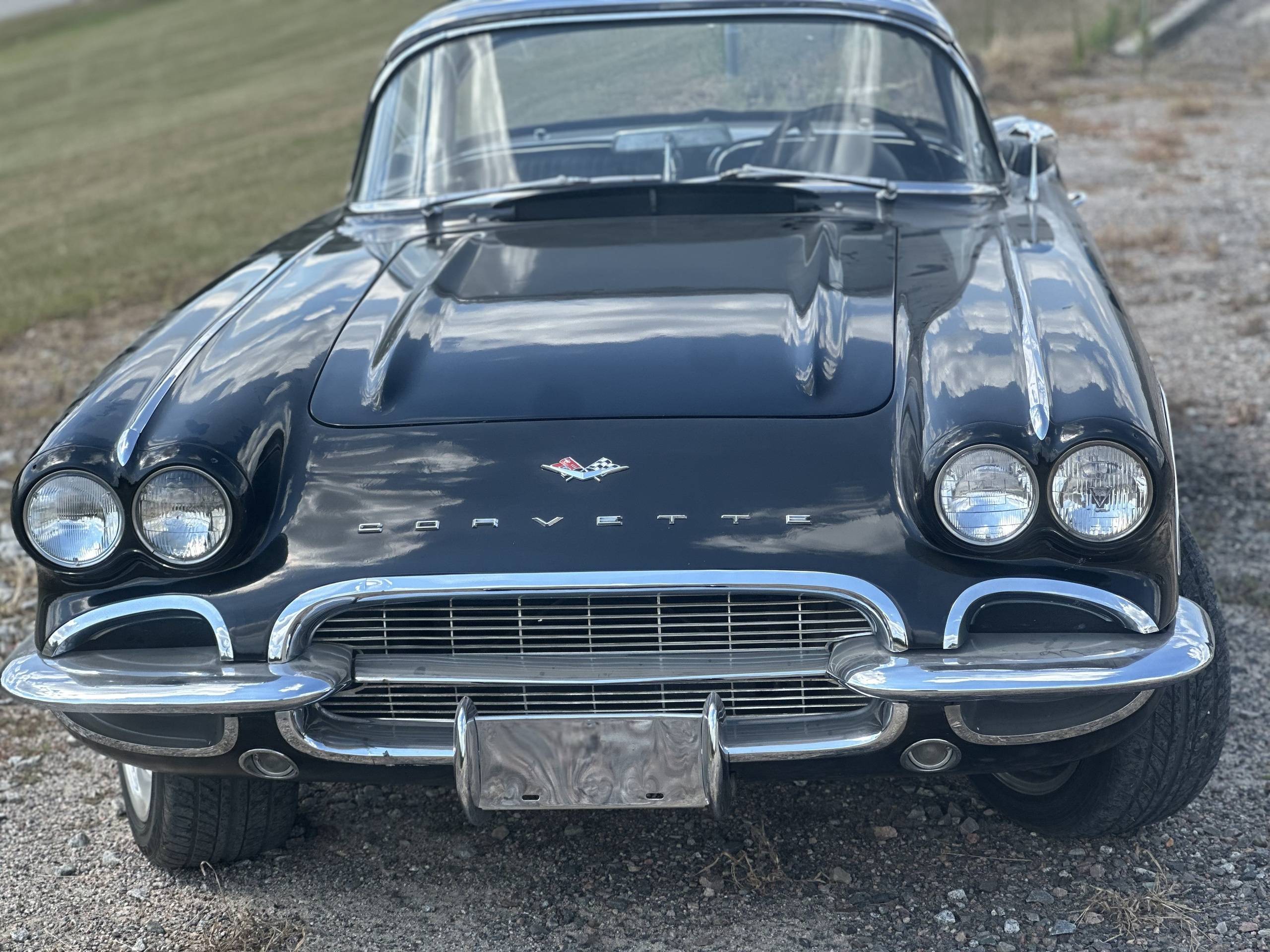1961 Chevrolet Corvette 14