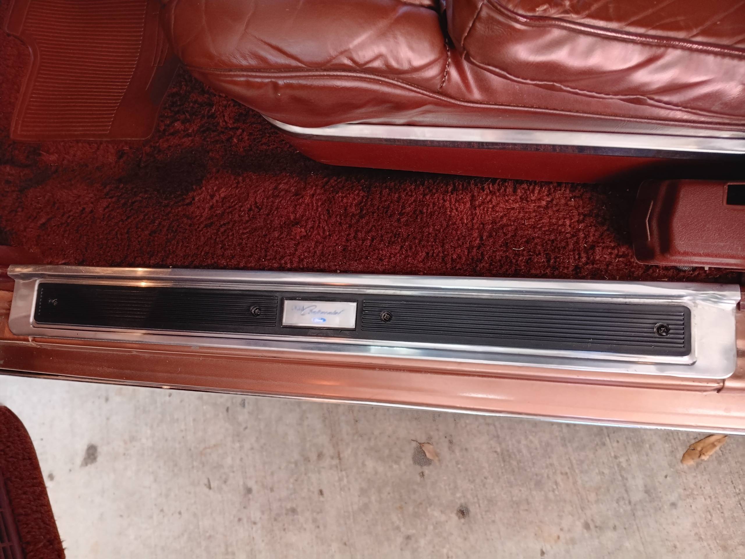 1978 Lincoln Continental 38