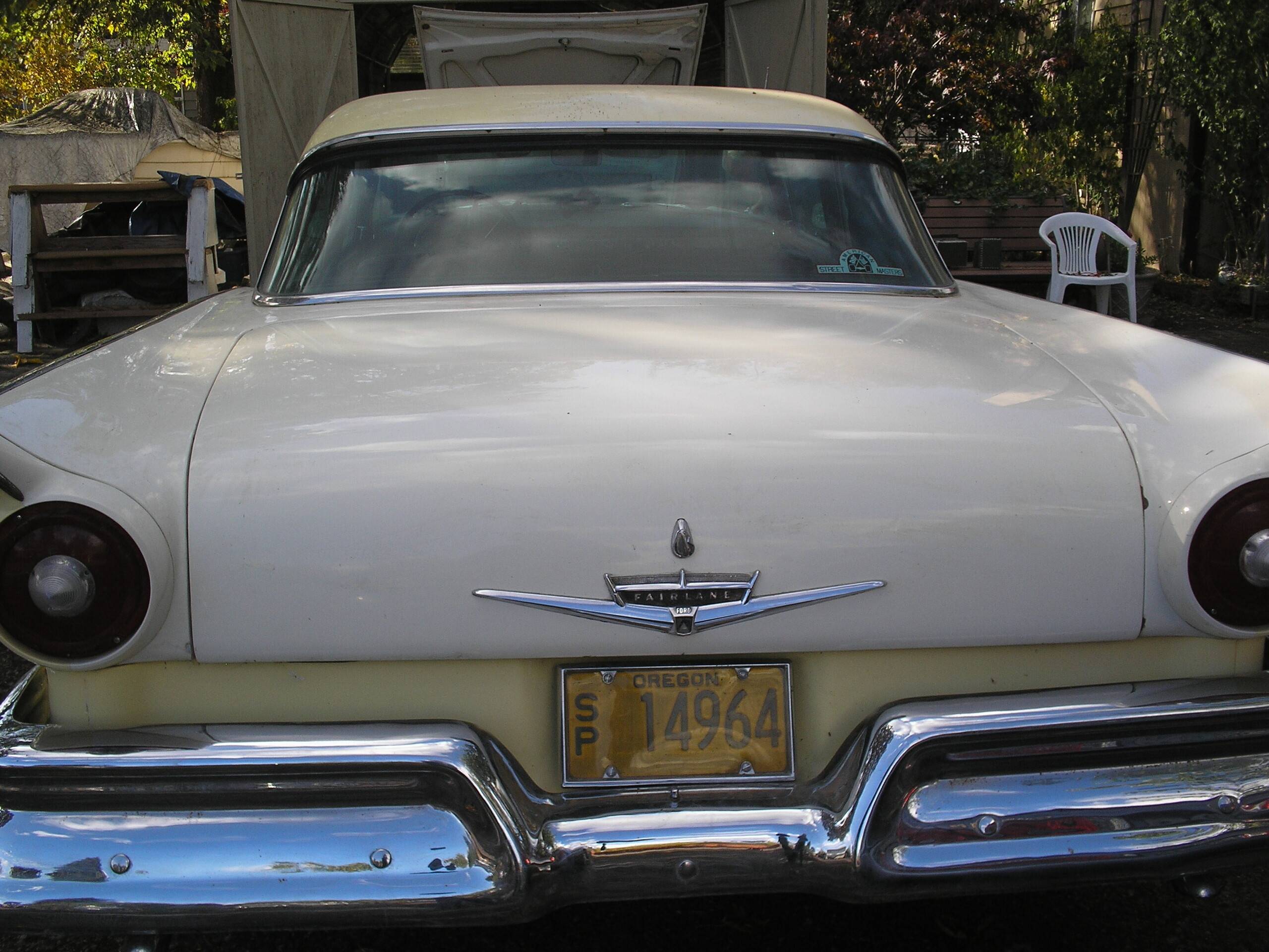 1957 Ford Fairlane 3