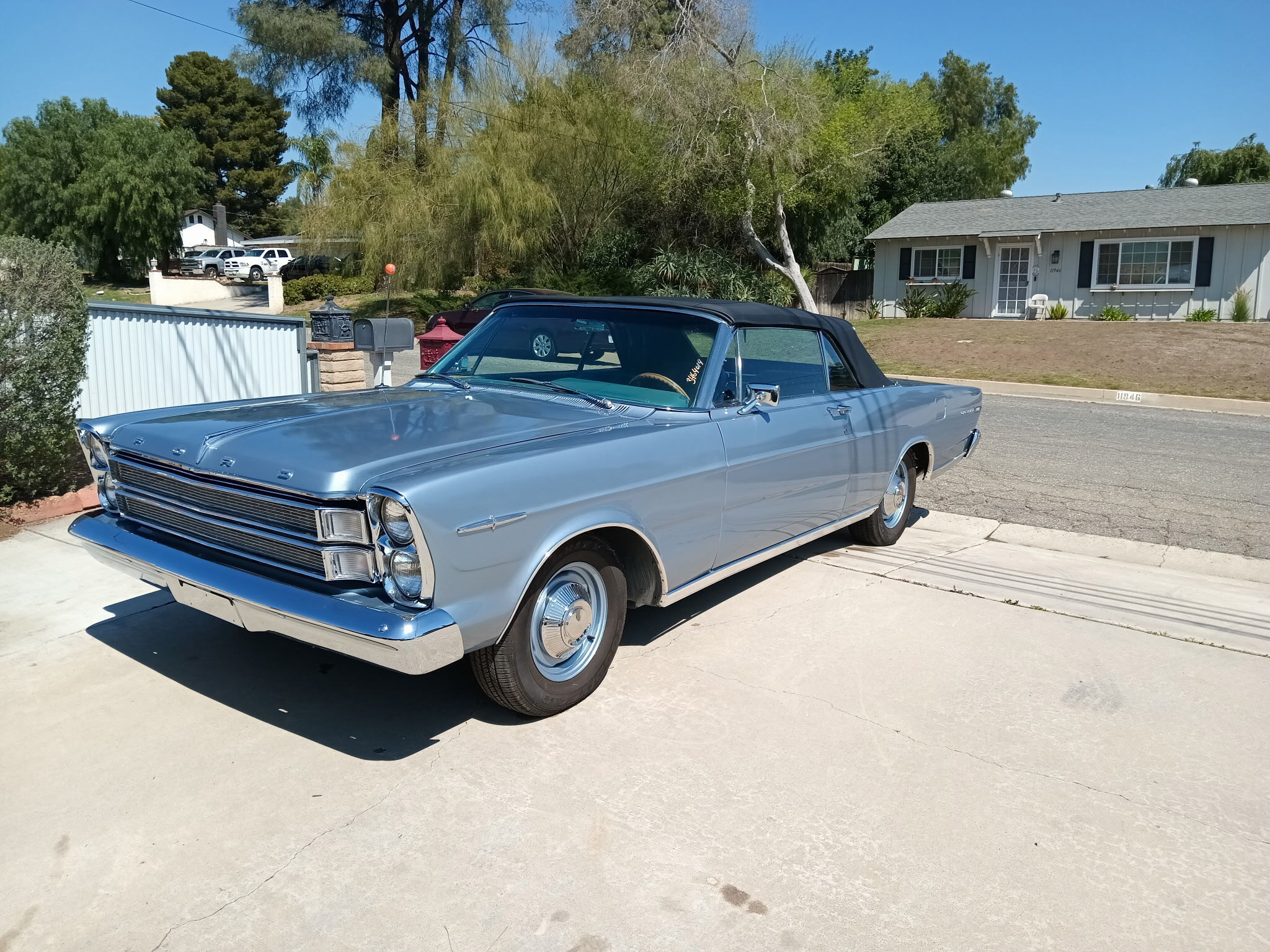 1966 Ford Galaxie 500 12