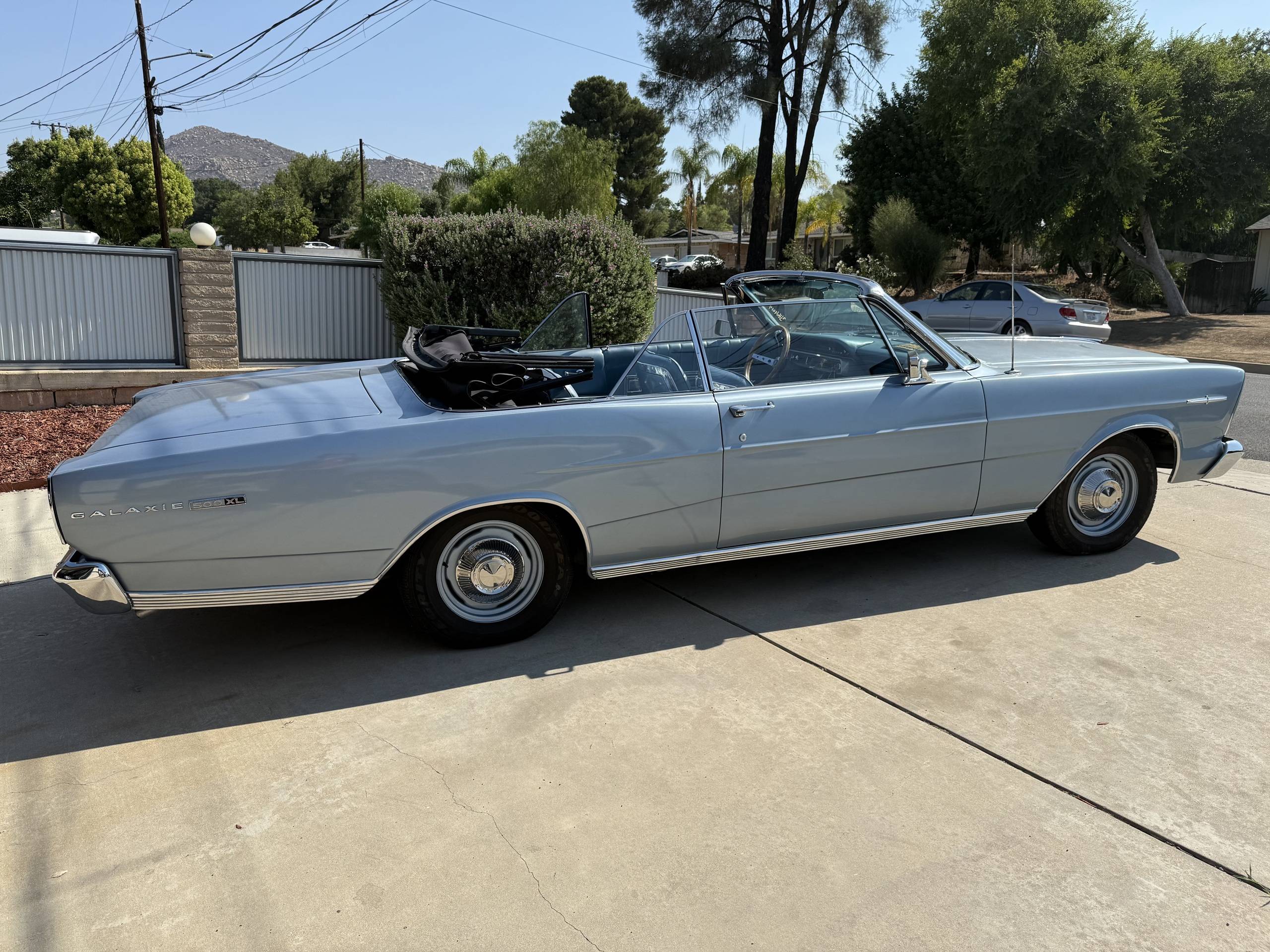 1966 Ford Galaxie 500 24