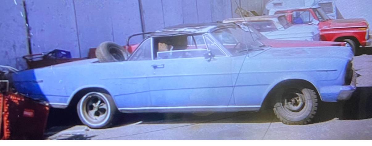 1966 Ford Galaxie 500 38
