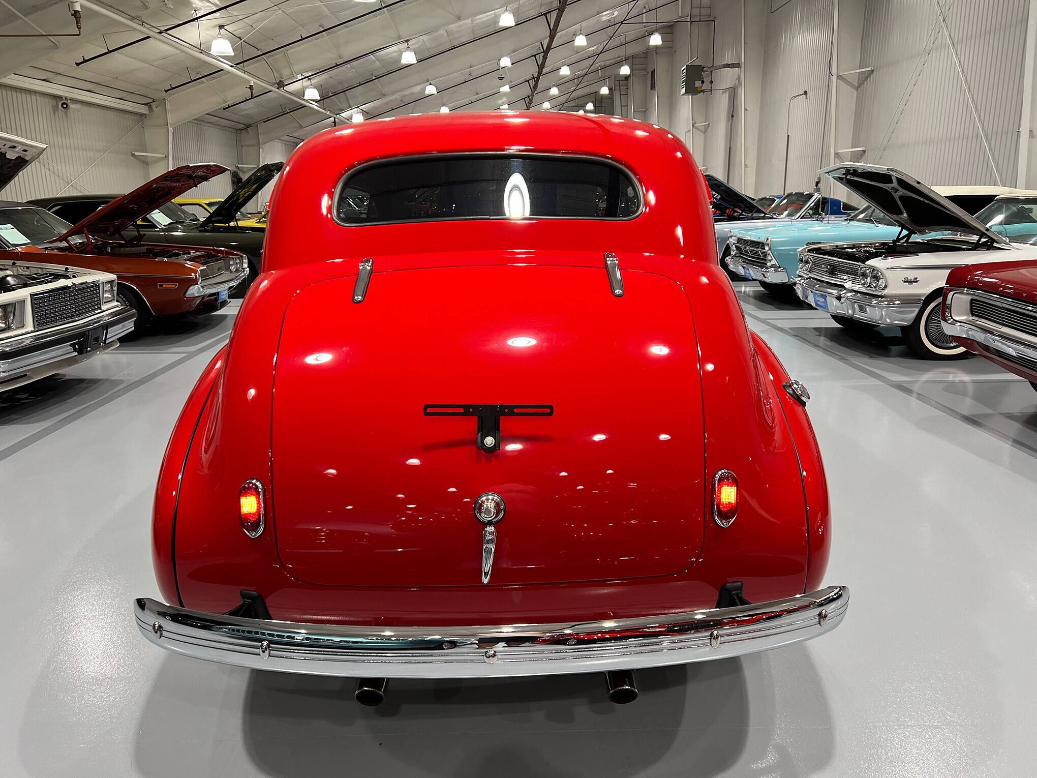 1940 Chevrolet Master 85 Resto-Mod 9