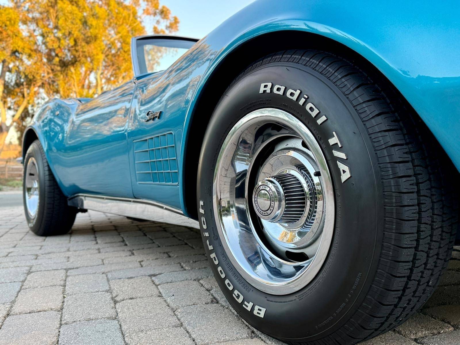 1971 Chevrolet Corvette 19