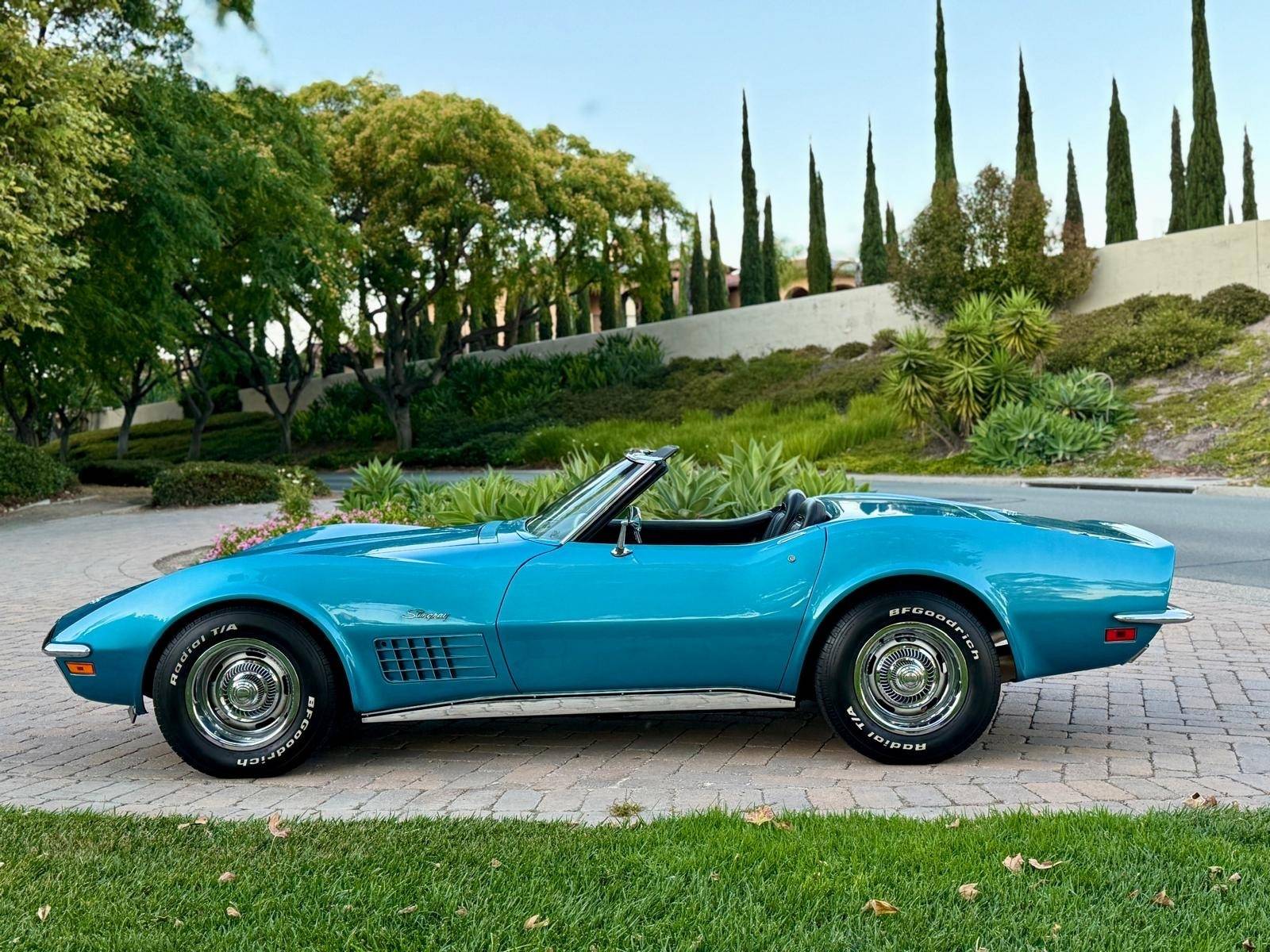 1971 Chevrolet Corvette 2