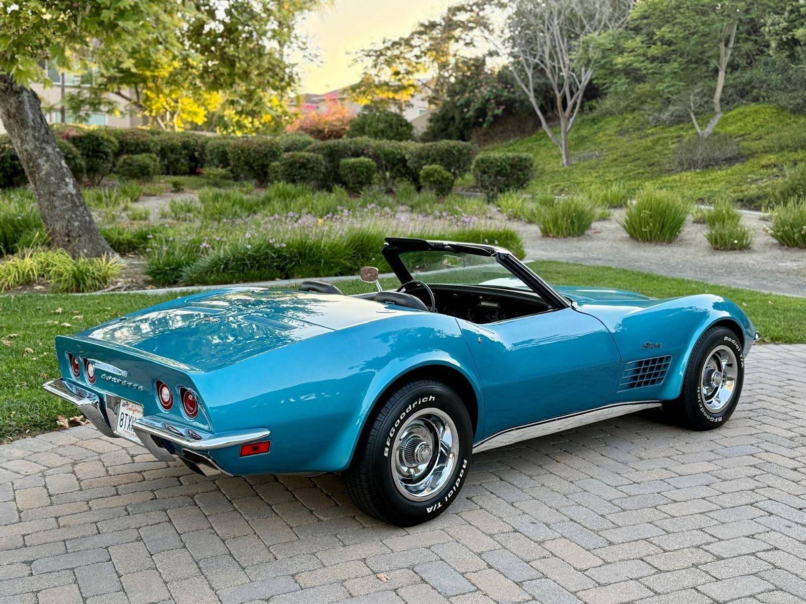 1971 Chevrolet Corvette 12
