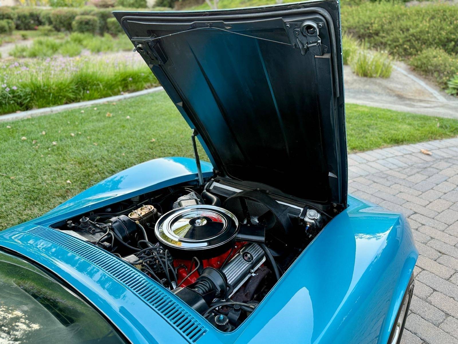 1971 Chevrolet Corvette 38
