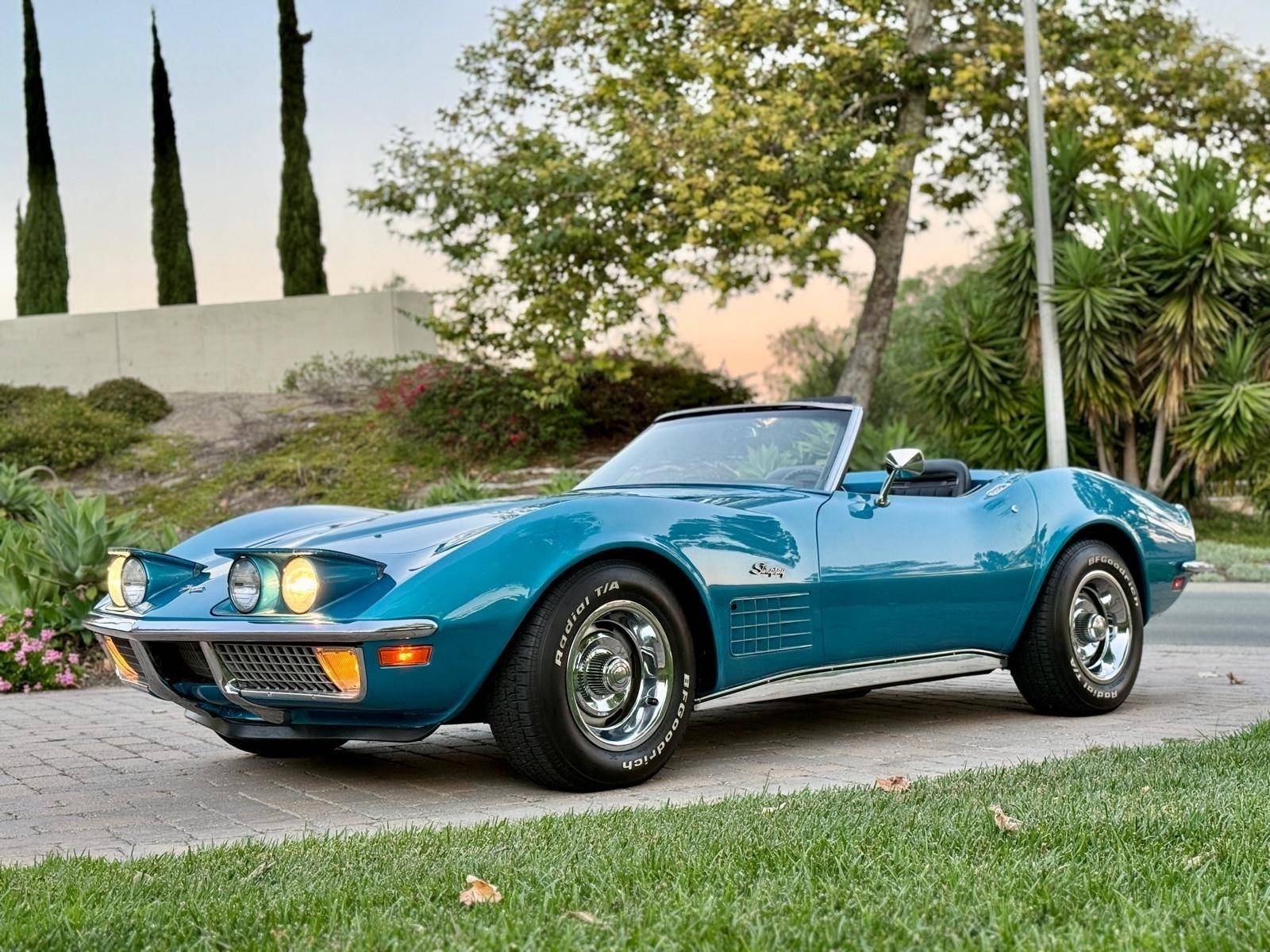 1971 Chevrolet Corvette 23