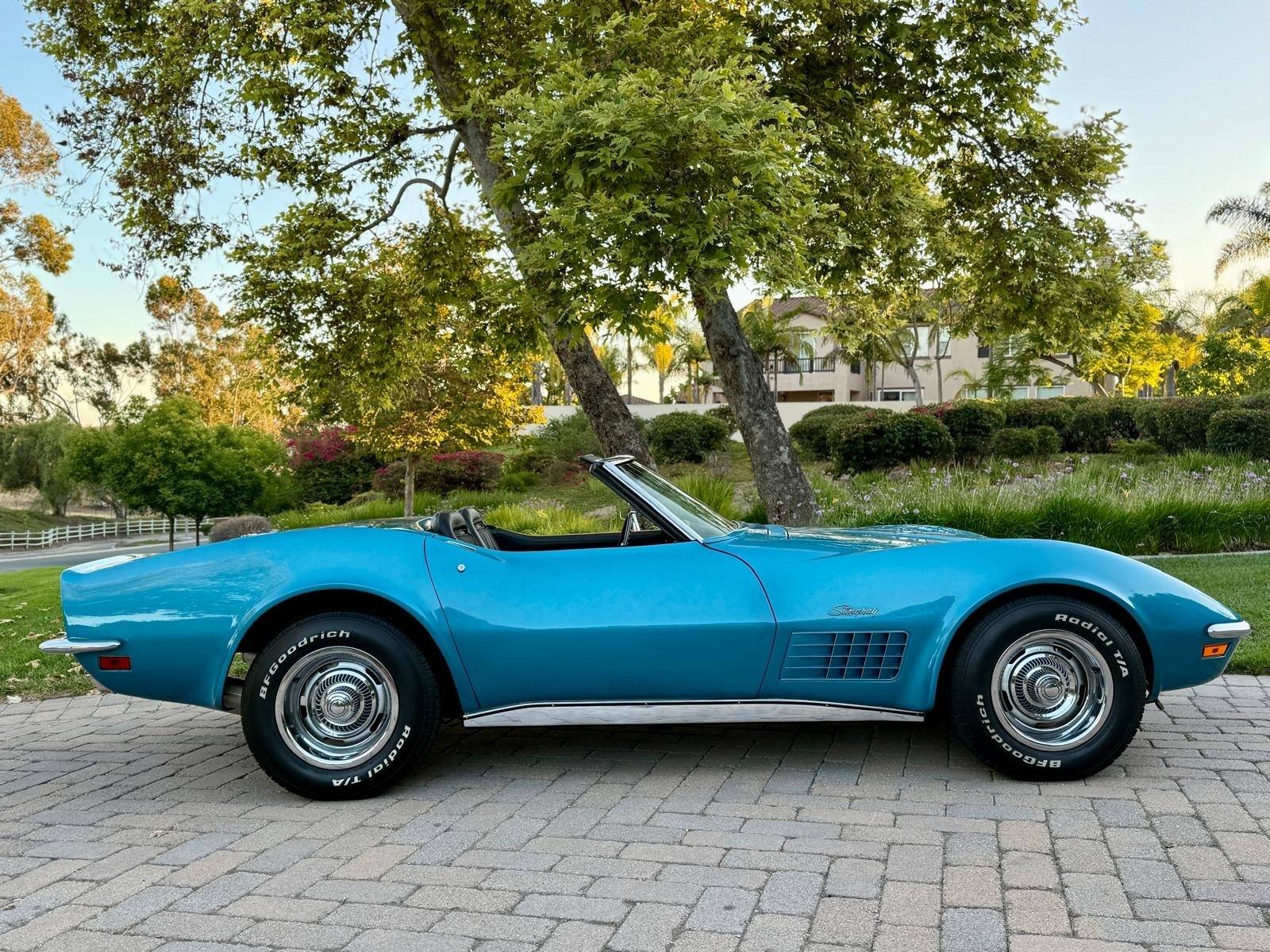 1971 Chevrolet Corvette 14