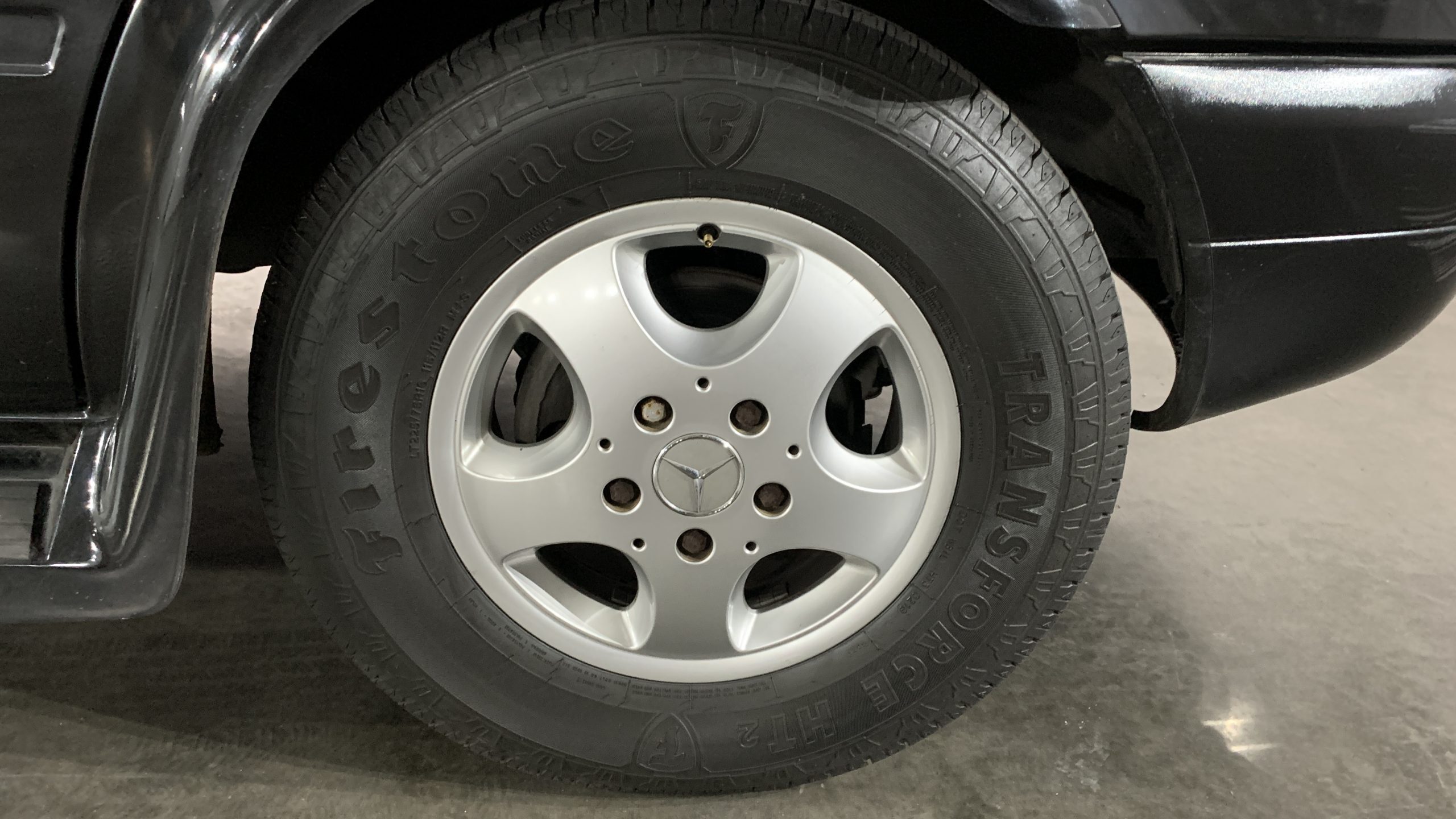 2006 Dodge 2500 29