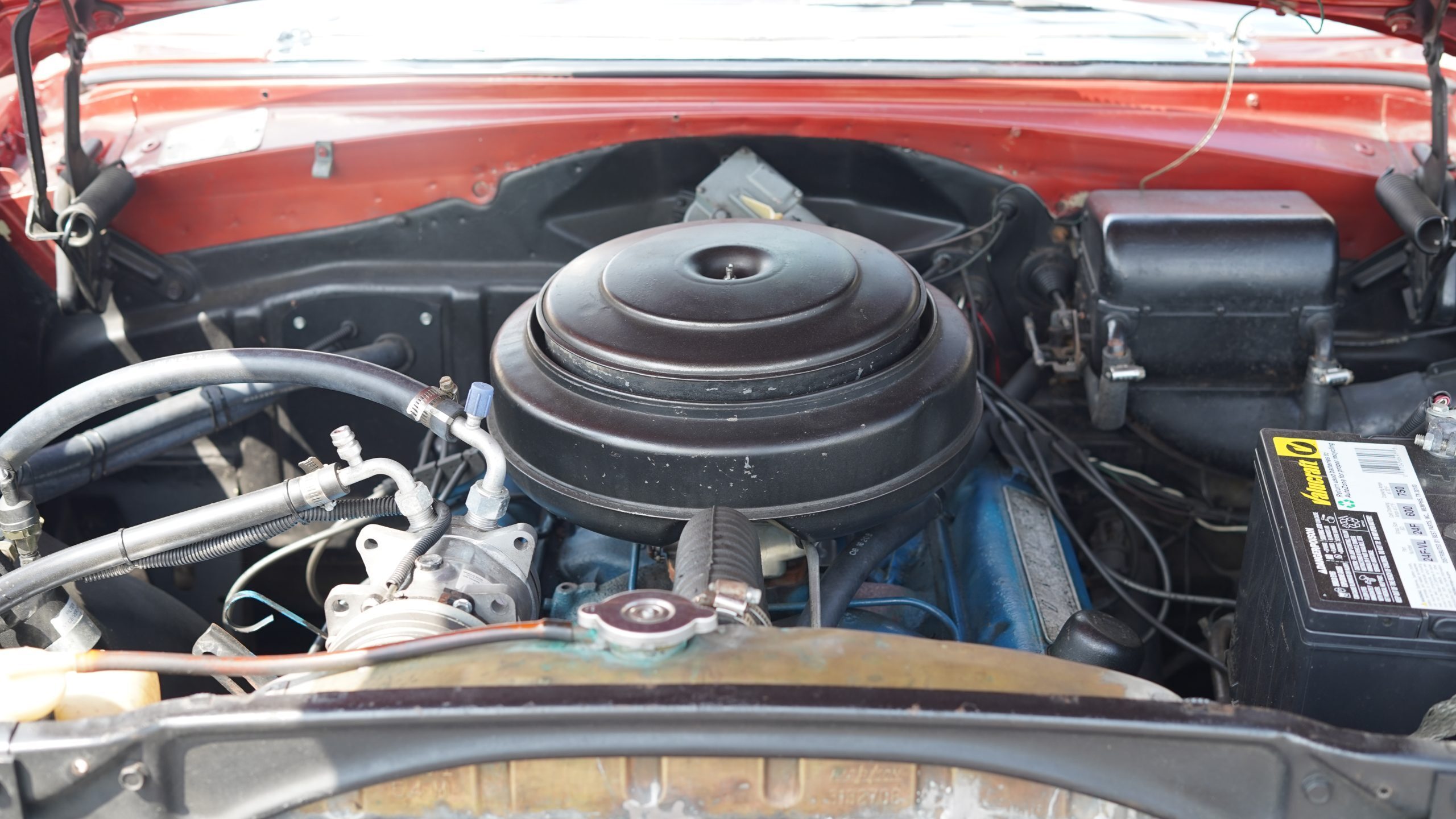 1955 Pontiac Chieftain Station Wagon 16
