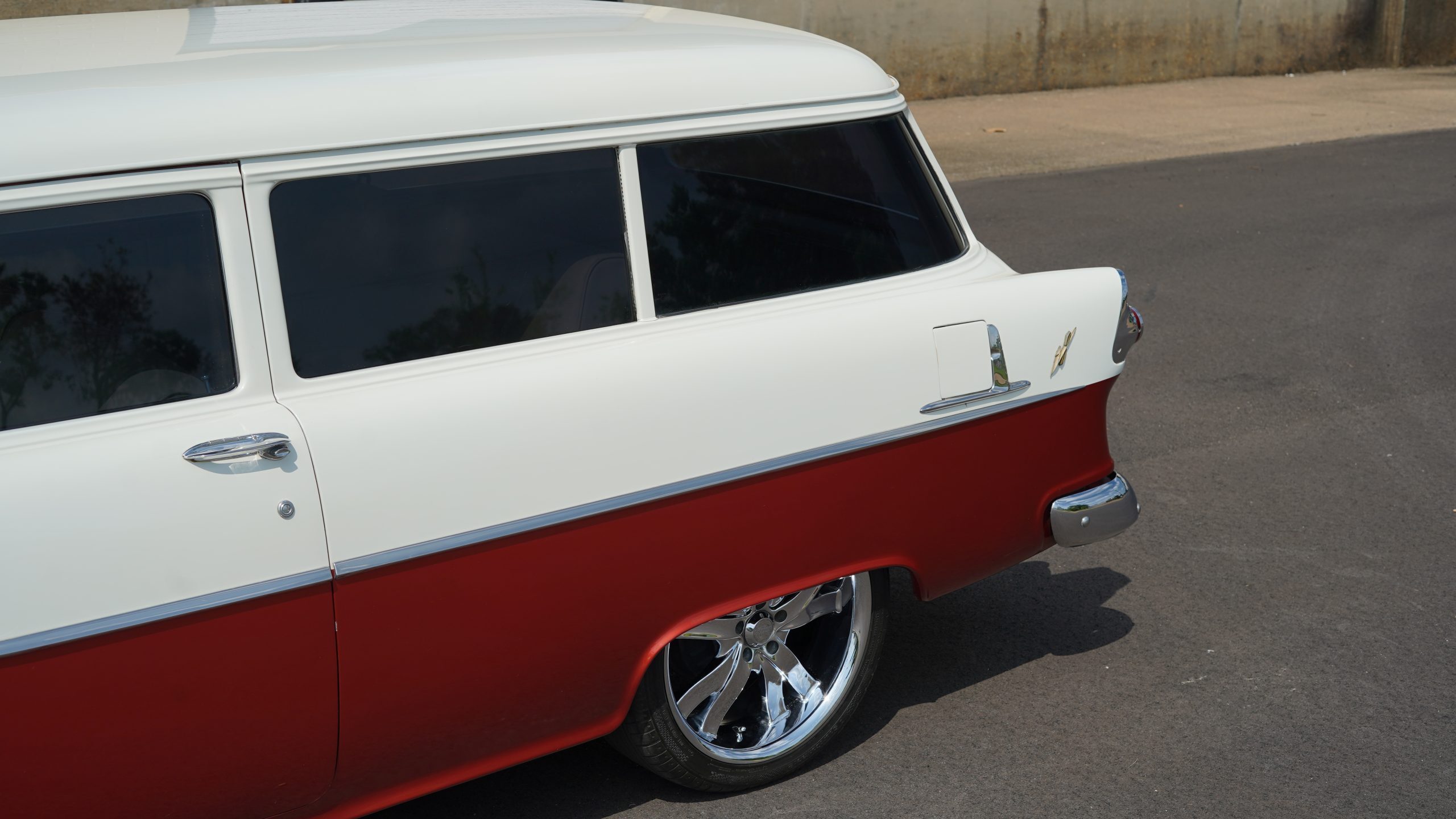 1955 Pontiac Chieftain Station Wagon 25