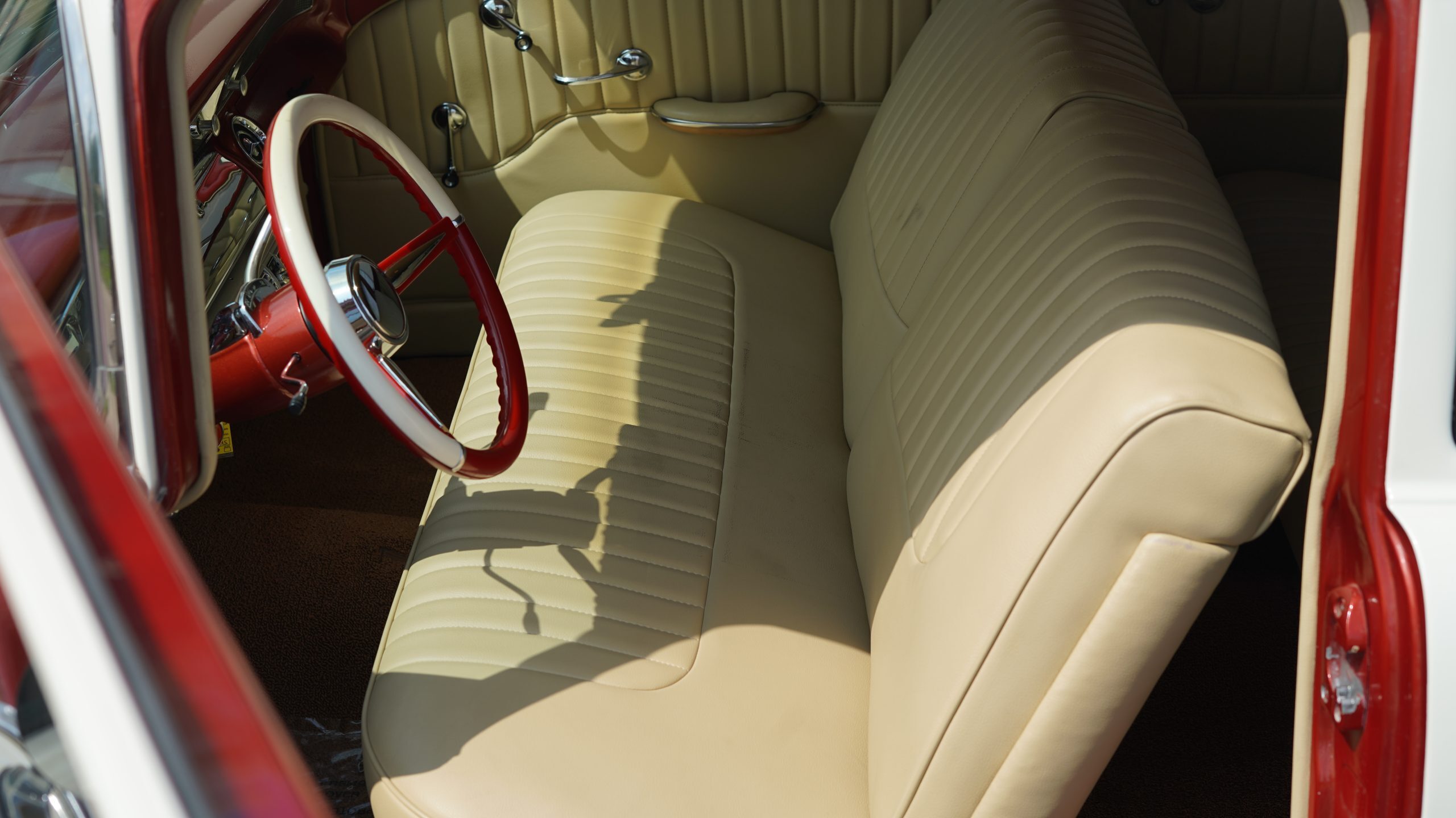 1955 Pontiac Chieftain Station Wagon 42