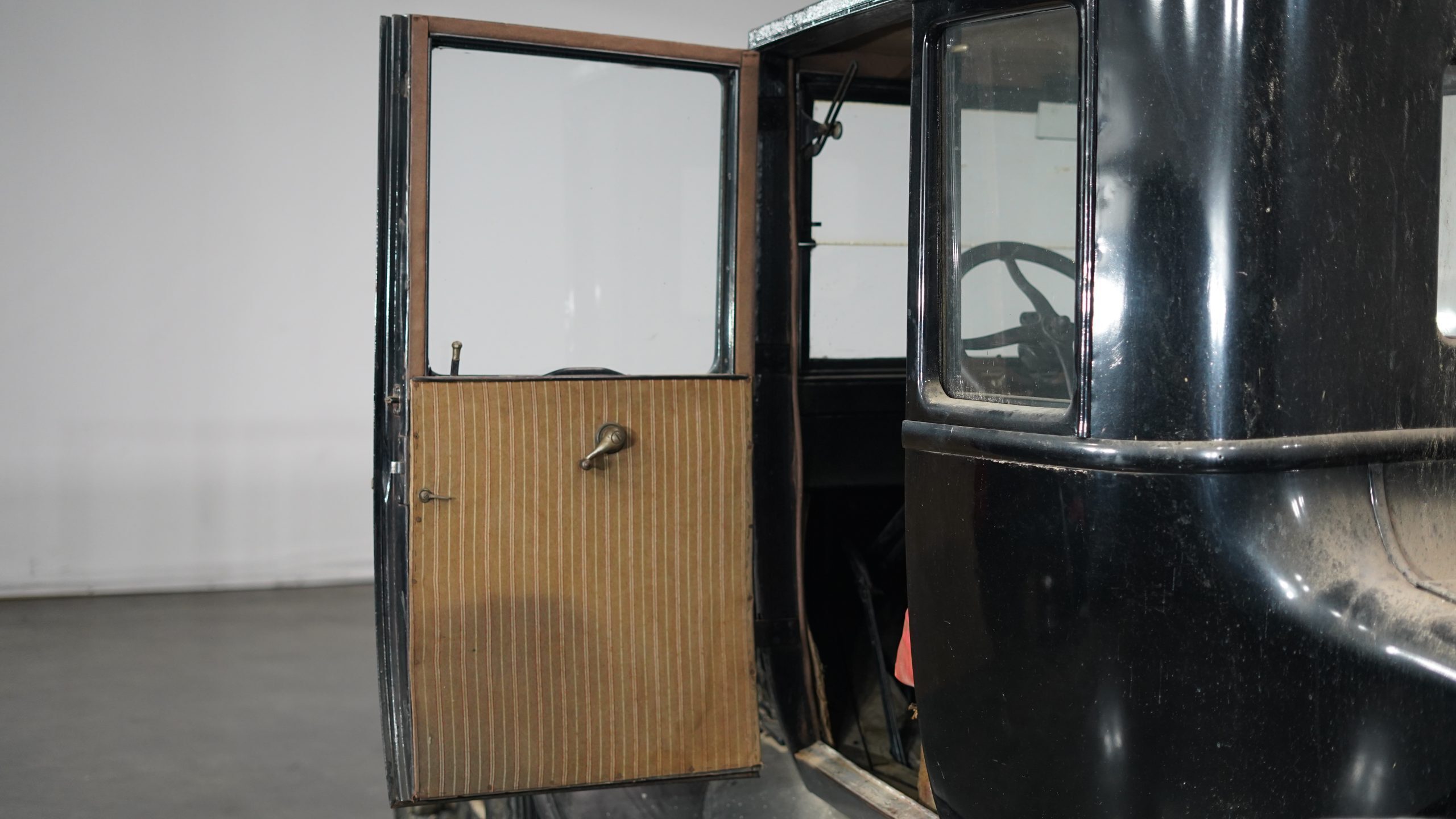 1920 Ford Tudor 10