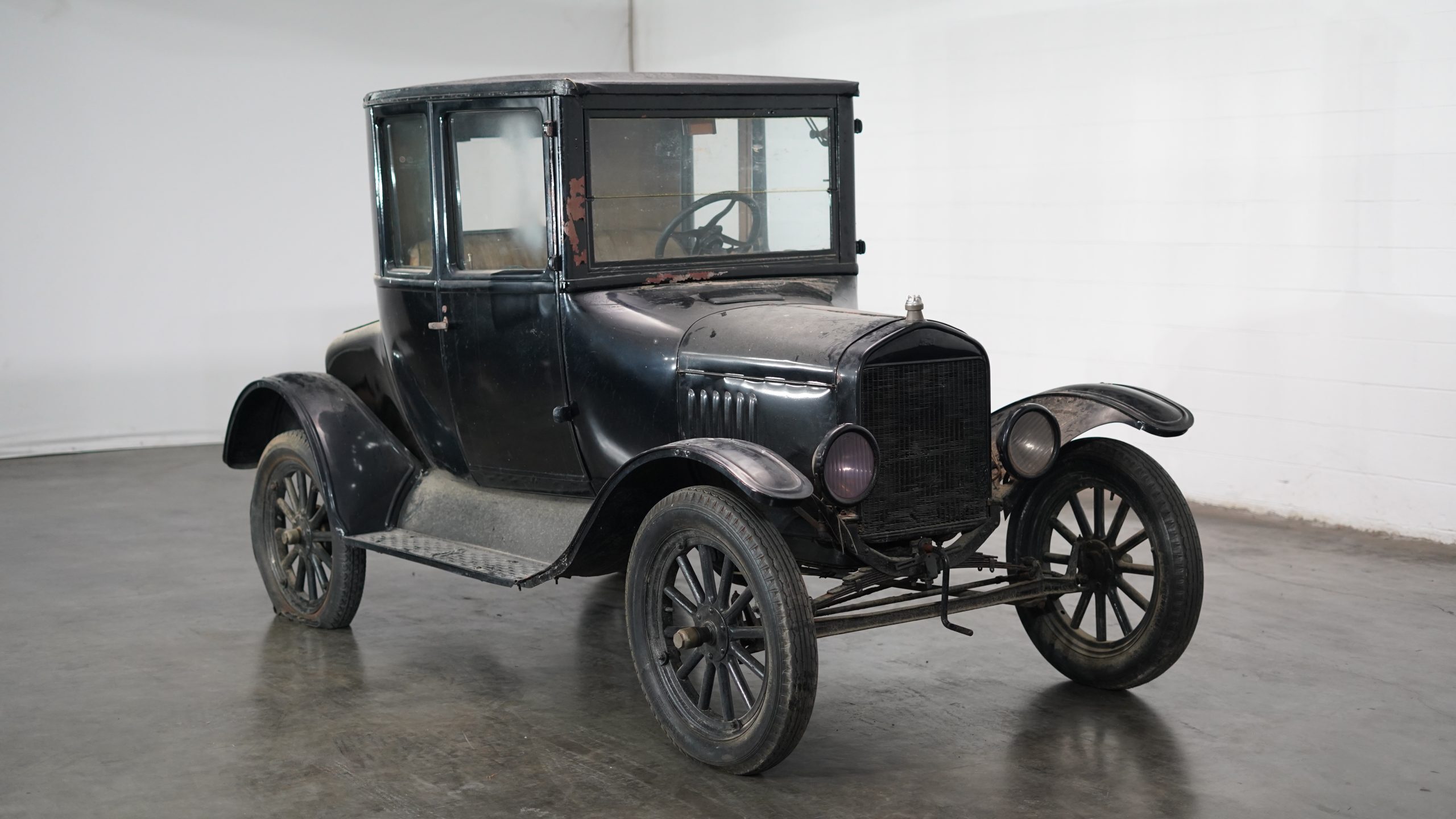 1920 Ford Tudor 1