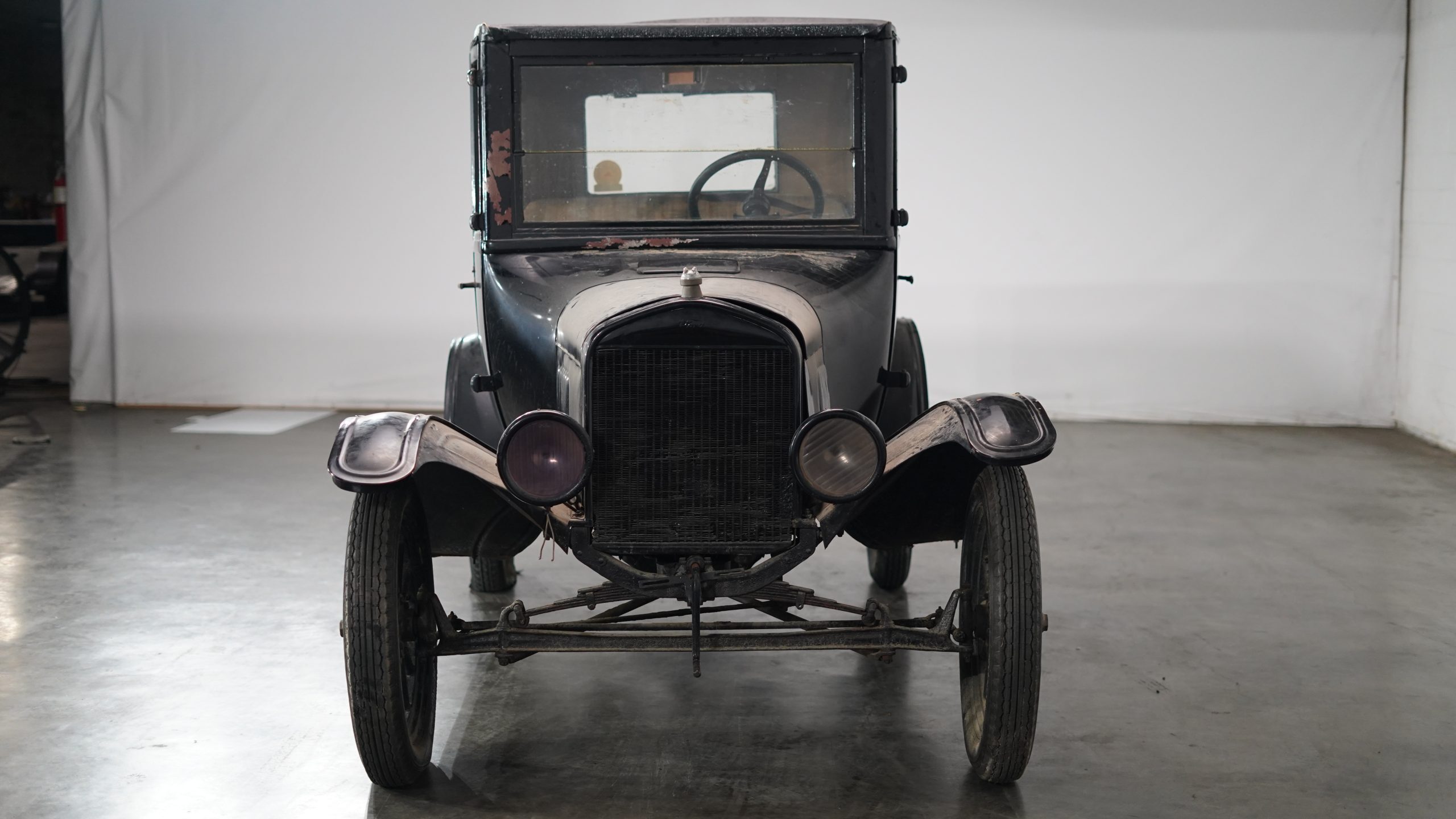 1920 Ford Tudor 29