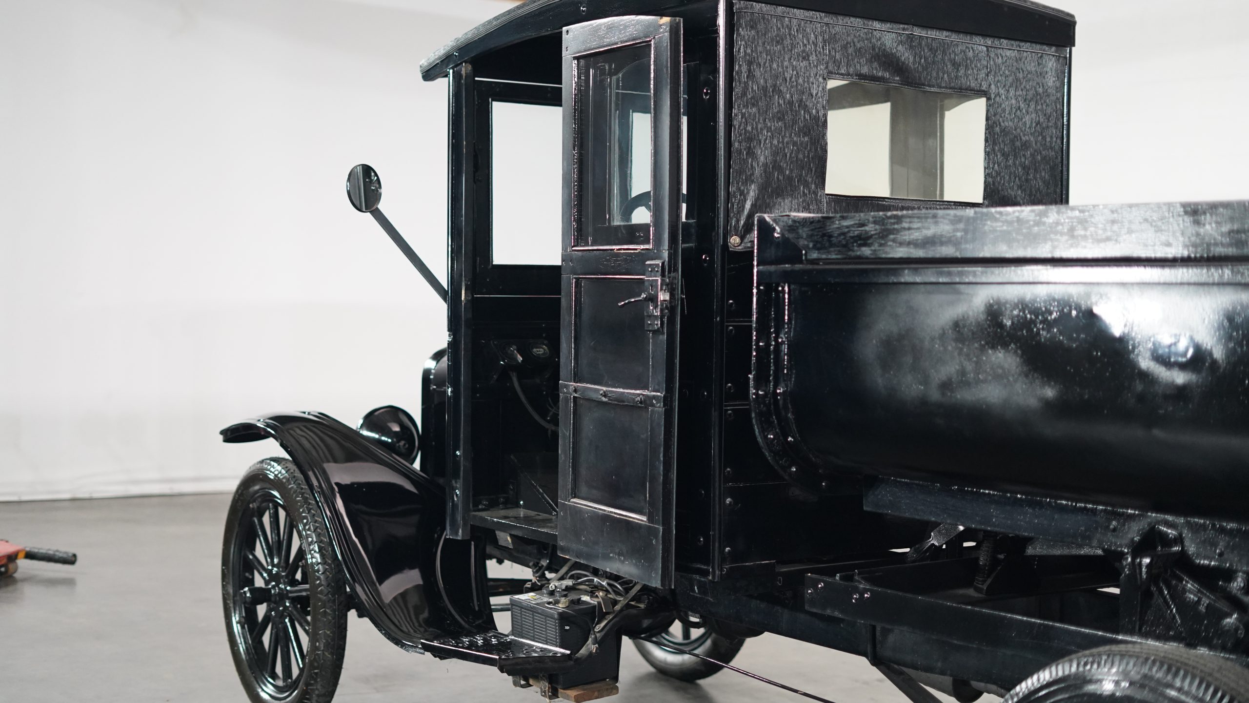 1922 Ford Model TT Dump Truck 7