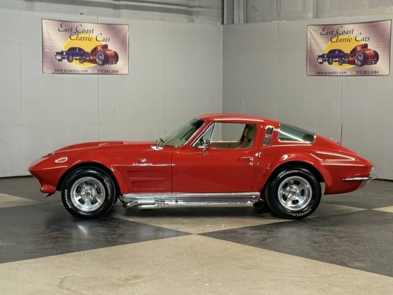 1964 Chevrolet Corvette 2