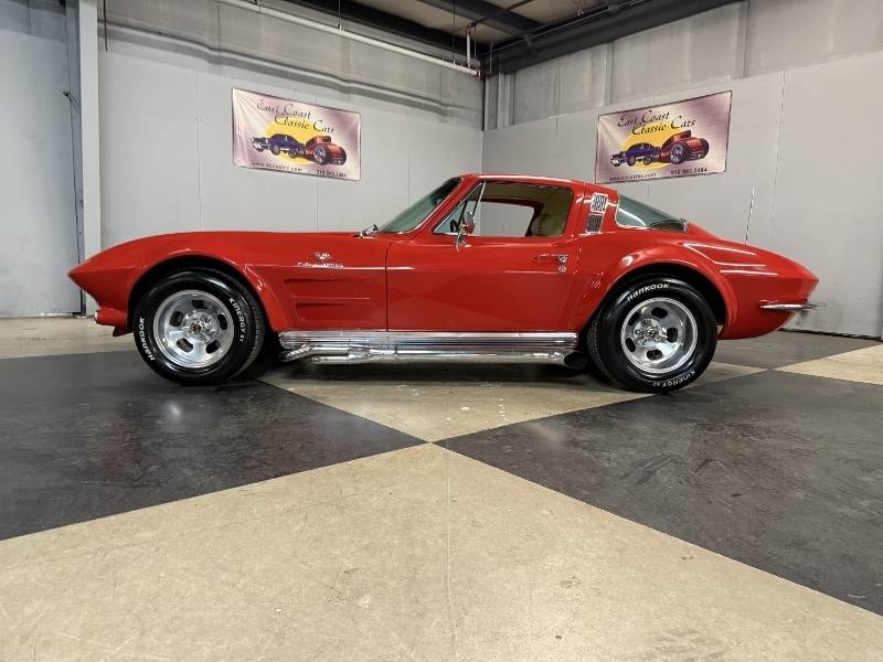 1964 Chevrolet Corvette 3