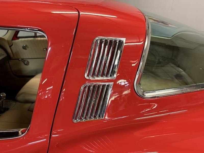 1964 Chevrolet Corvette 21