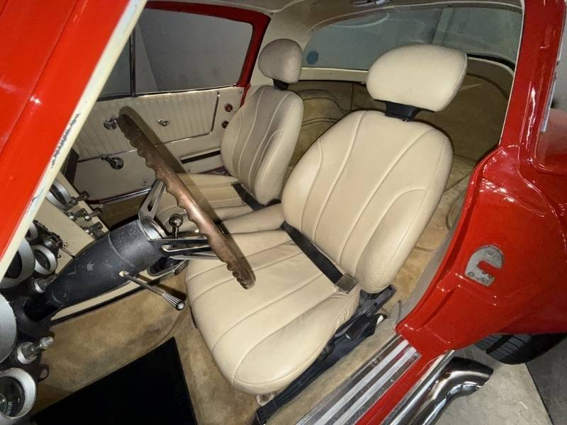 1964 Chevrolet Corvette 28