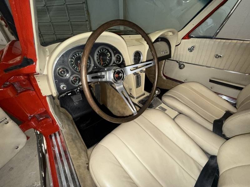 1964 Chevrolet Corvette 29