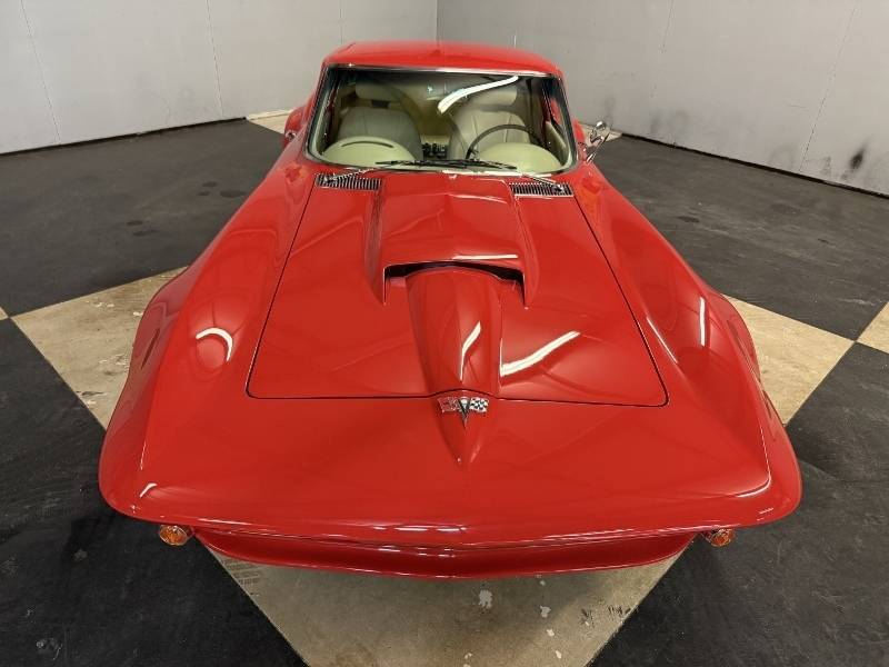 1964 Chevrolet Corvette 36